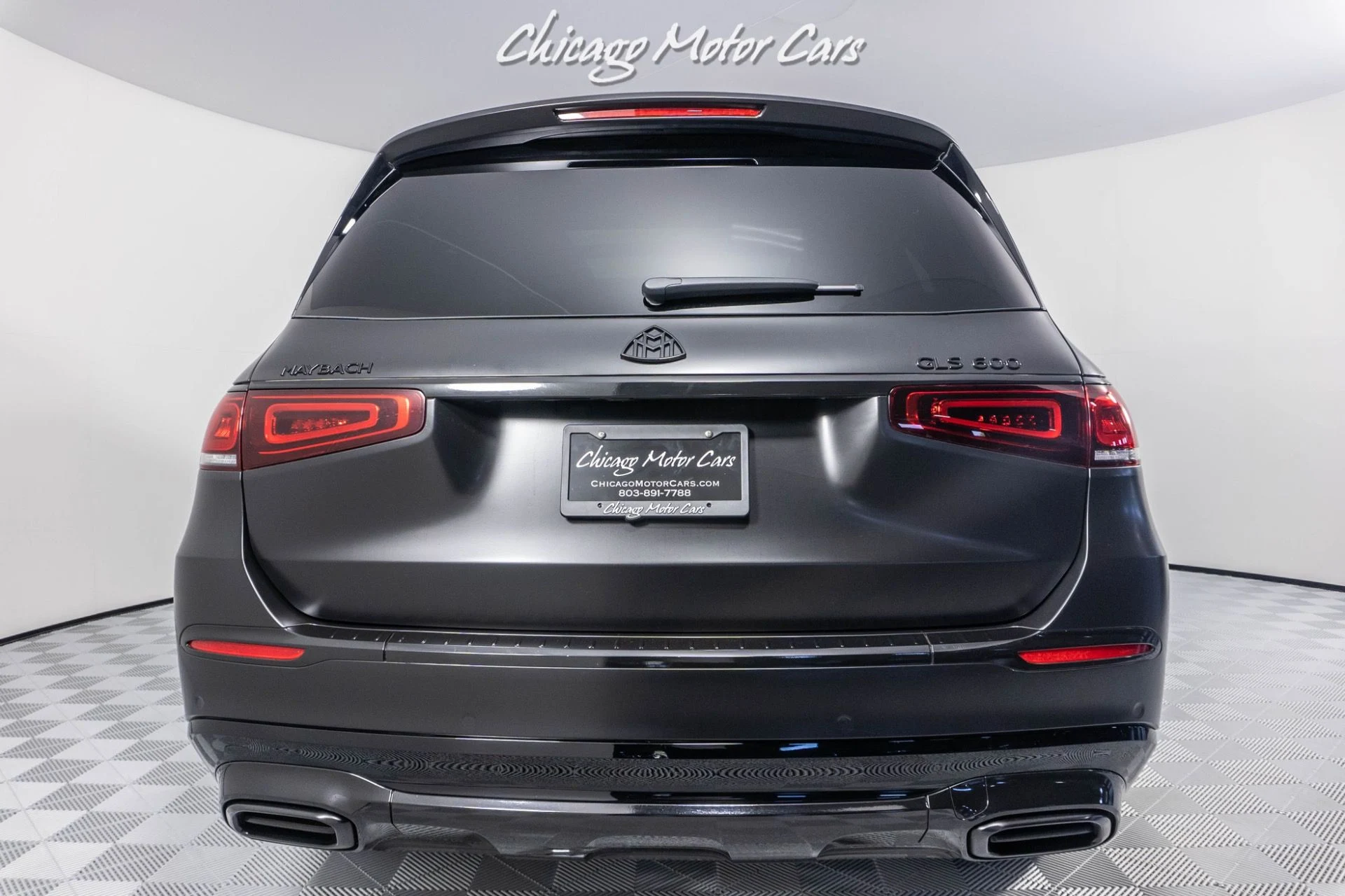 mph019_1280086086_10022_p20_l_5c1a0da334