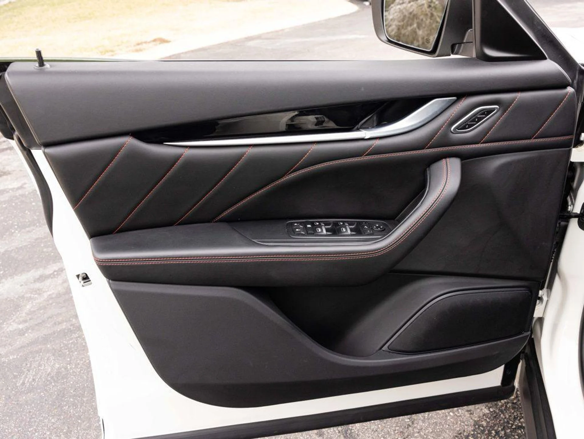 mph019_1291794643_490082366_697e1d86241a57c3178fffbf_750e700667