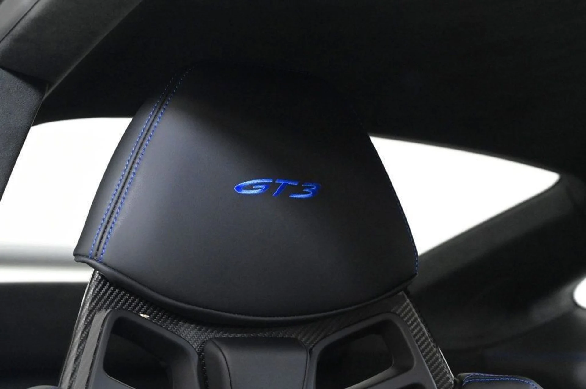 mph019_1305909049_b8edf39d0331491aaa6d144d732910d6_6dce706224