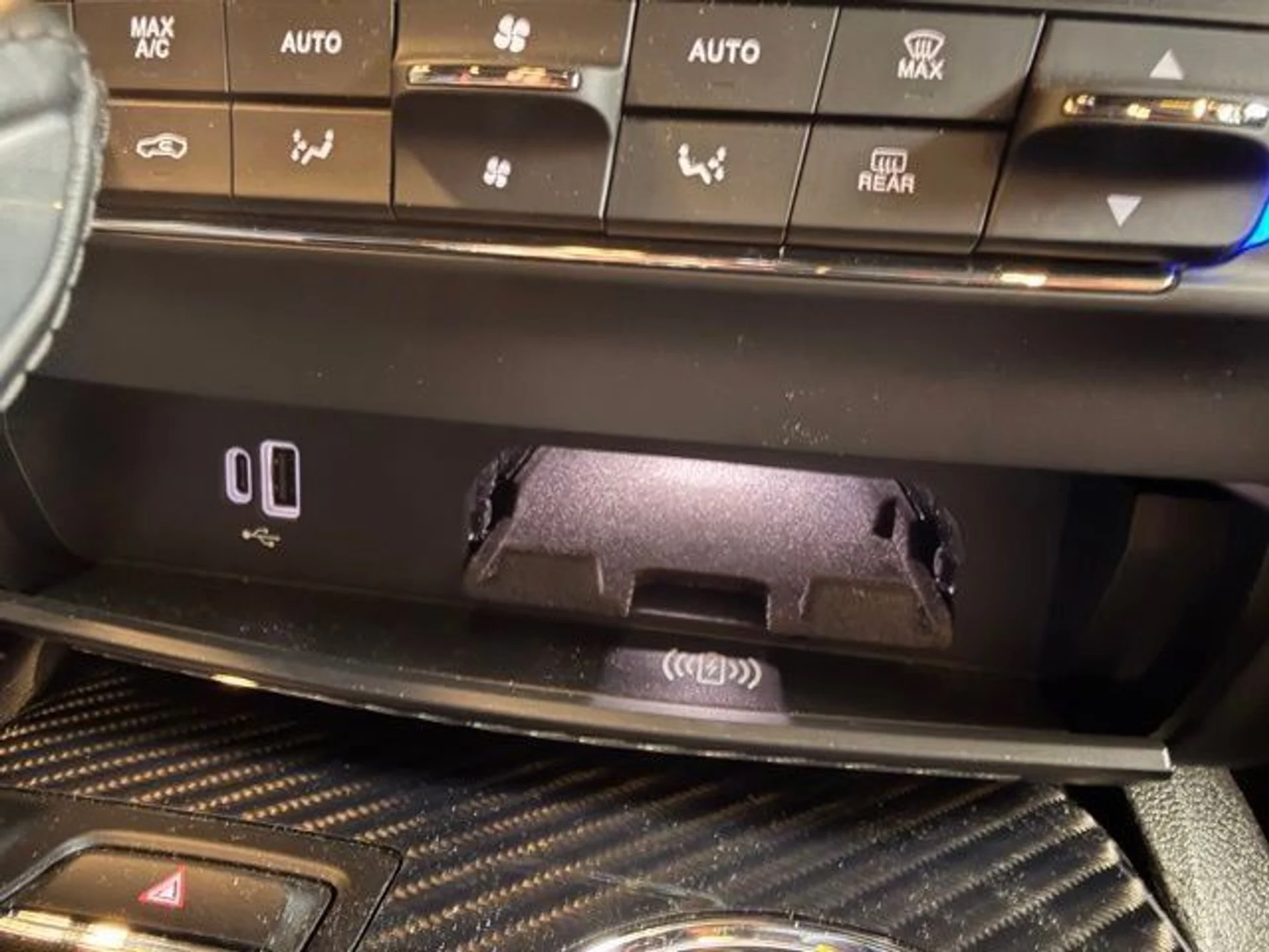 mph019_1307439985_7587d6cbe2e70acca17ec07d5bafee08_d907fb4346