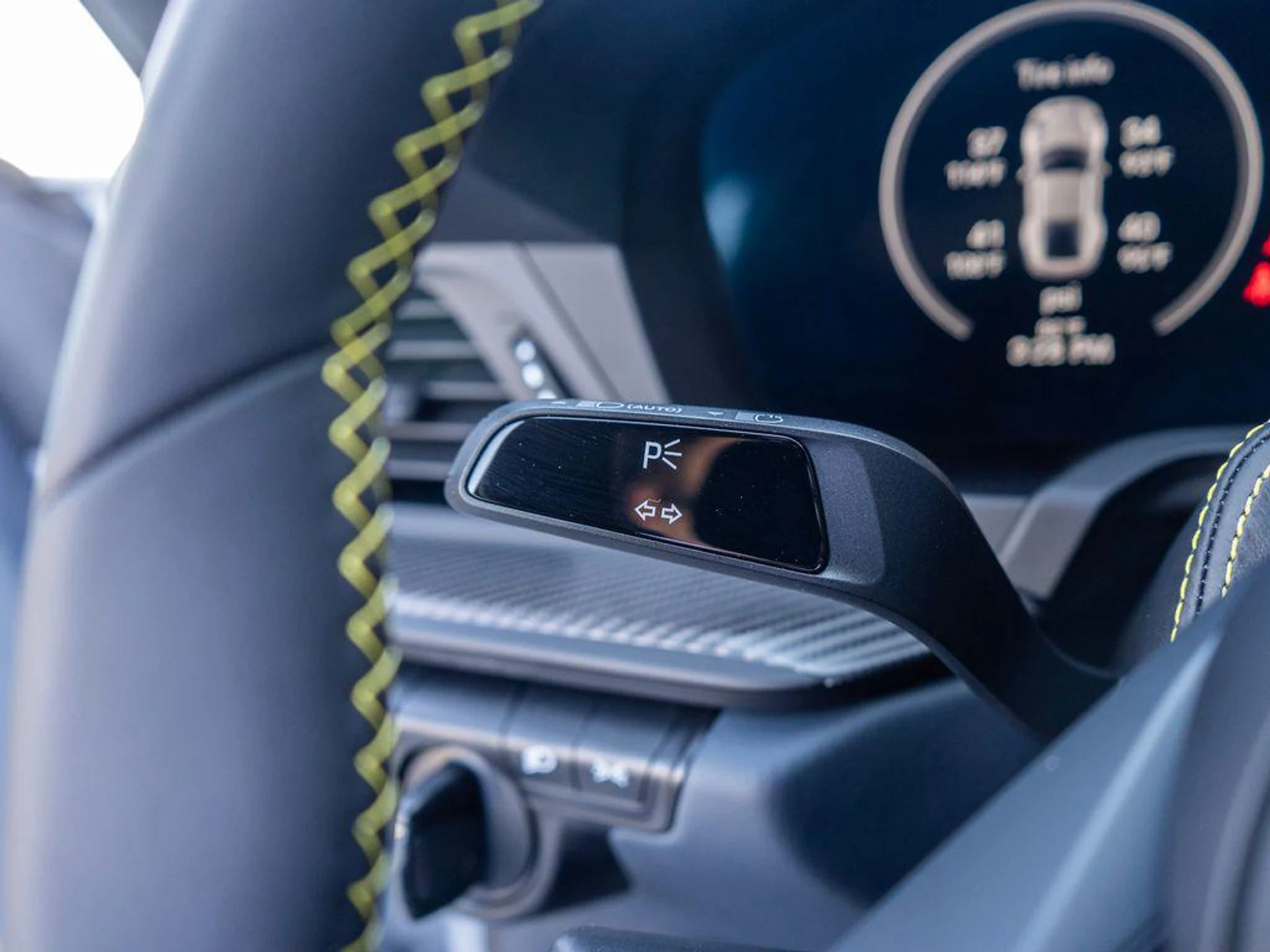 mph019_1314271786_OS_Rjqhp_Eg_Sw1z_Vfsy_Ykne_A7q_Vps_4165fbfcb3