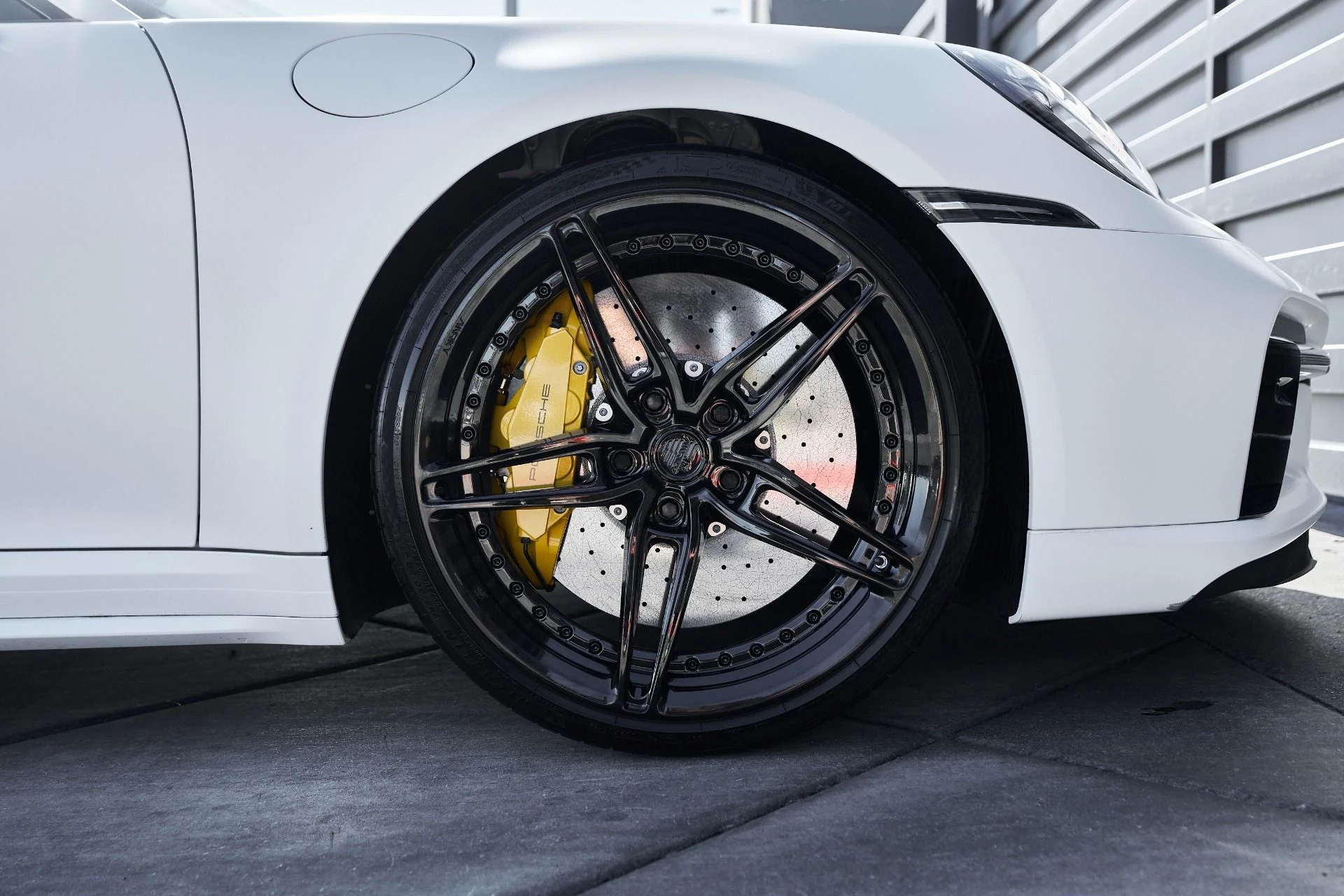 mph019_1319560654_Used_2025_Porsche_911_Turbo_S_1762914241_0a1e62f788