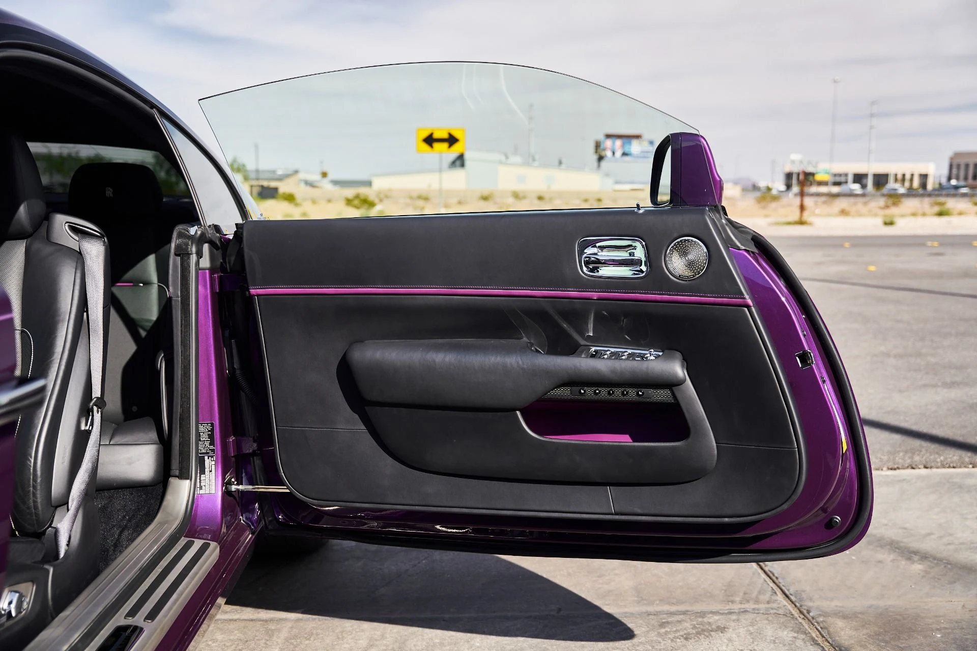 mph019_1319705907_Used_2020_Rolls_Royce_Wraith_Base_1774310768_a96142536c