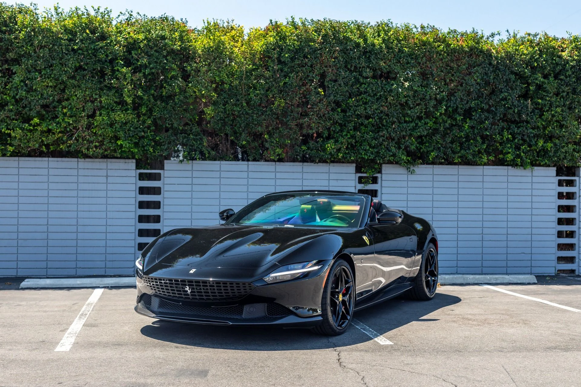 mph019_132613778_Used_2024_Ferrari_Roma_Spider_1754957609_343424888b