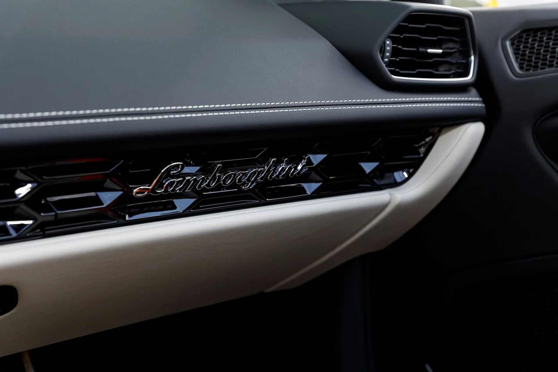 mph019_1326324117_23d2d4ff15315ba16bab6a674453c4bax_848884966b