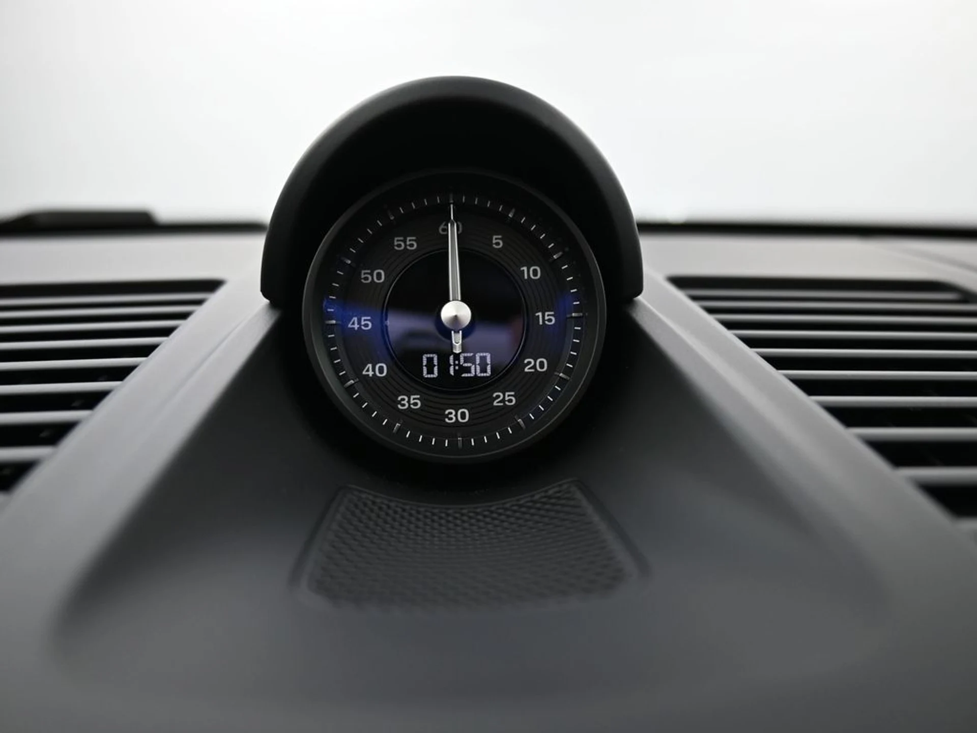 mph019_132890695_d9a9f00561cd8a1c13a1cbeccb223611_95b2546f55