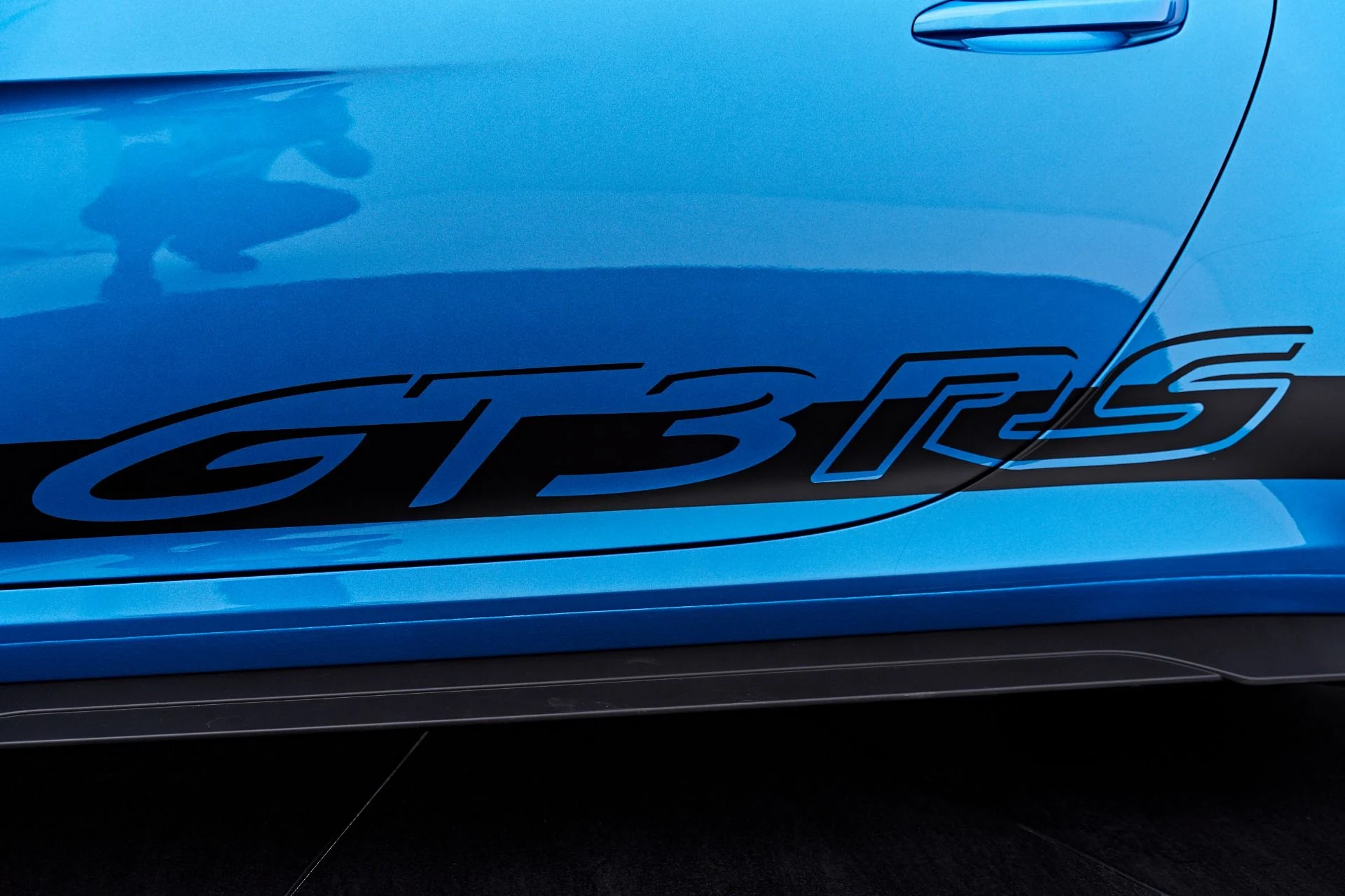 mph019_1330772524_Used_2024_Porsche_911_GT_3_RS_1789729412_d9a67015c7