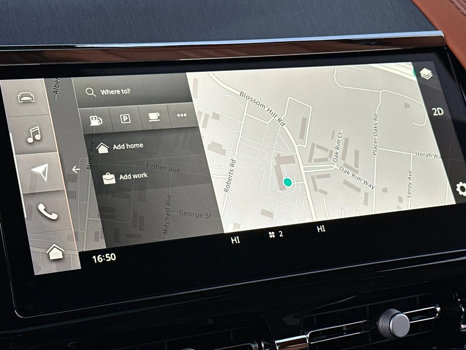 mph019_1331966766_New_2026_Aston_Martin_DBX_707_1764949834_1e27c3cca2