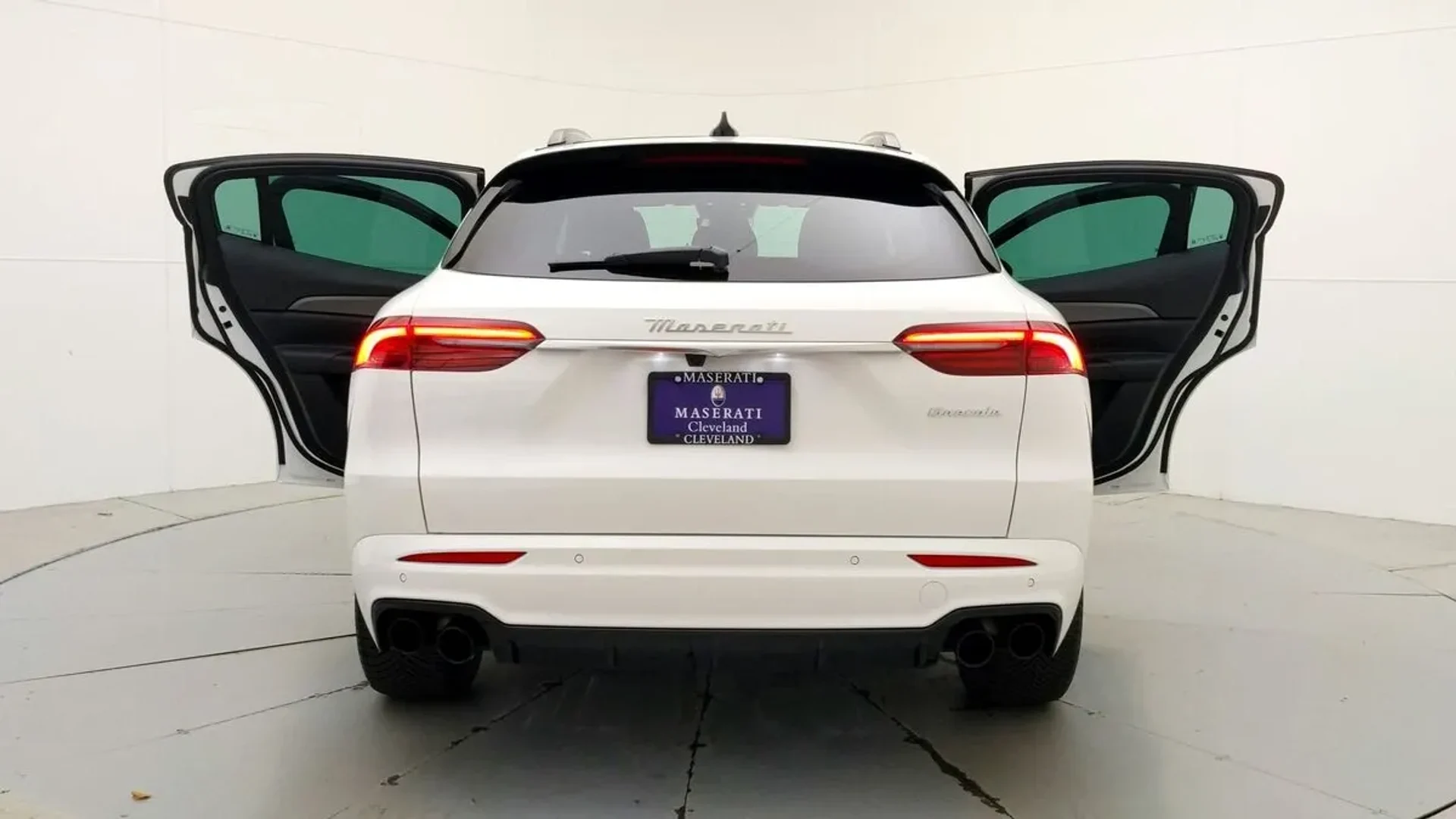 mph019_1334600776_sdloxw3169ieb9pli9j29ndasjvn_99bf15ec71