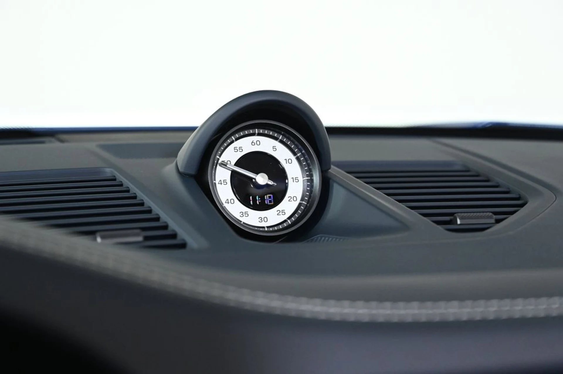 mph019_1362511240_b0cdb96403eeb2b82a120fad8e8d9ca0x_30e603b27e