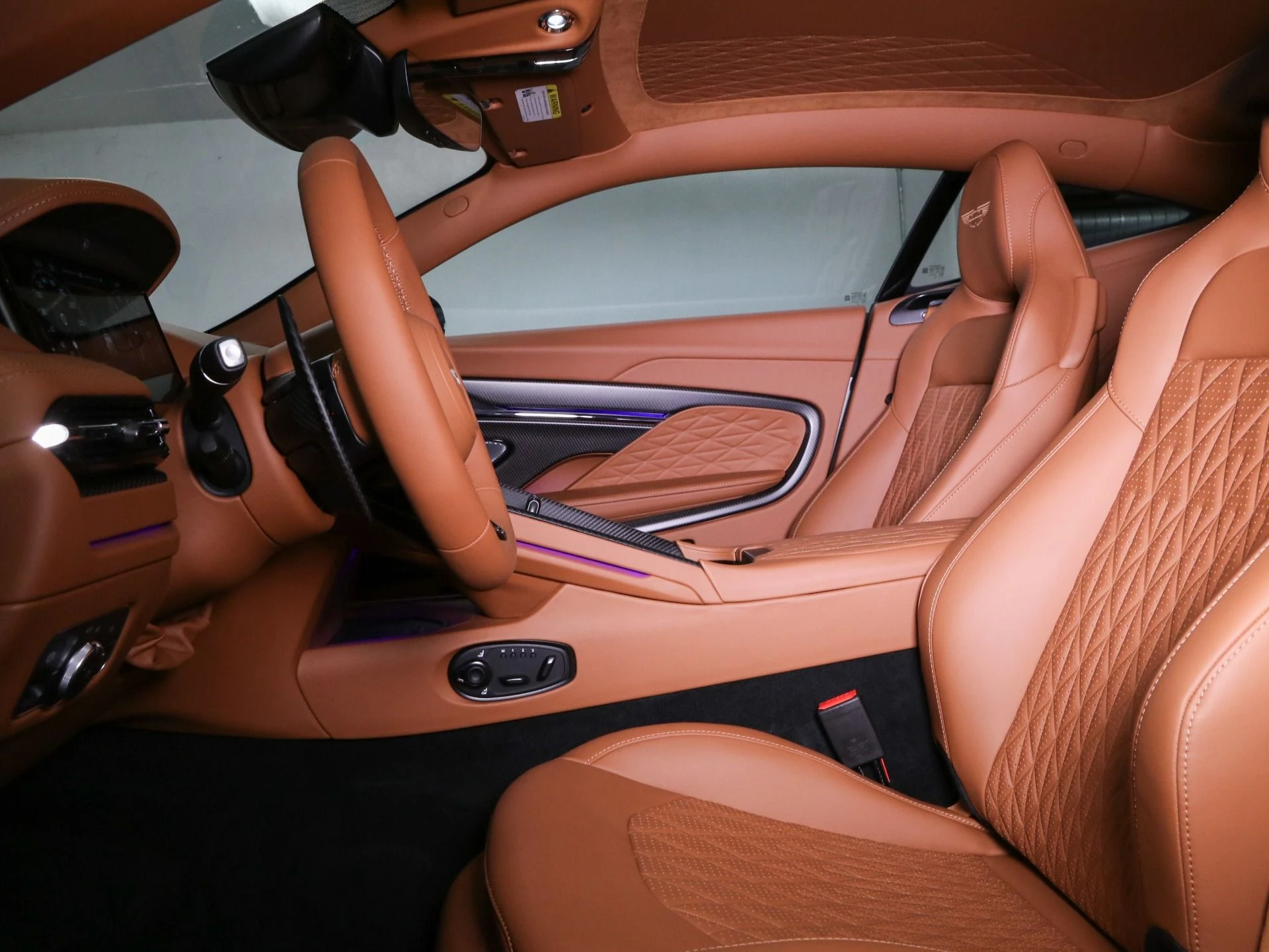 mph019_1365362502_New_2025_Aston_Martin_DB_12_1758482446_f820b805c4