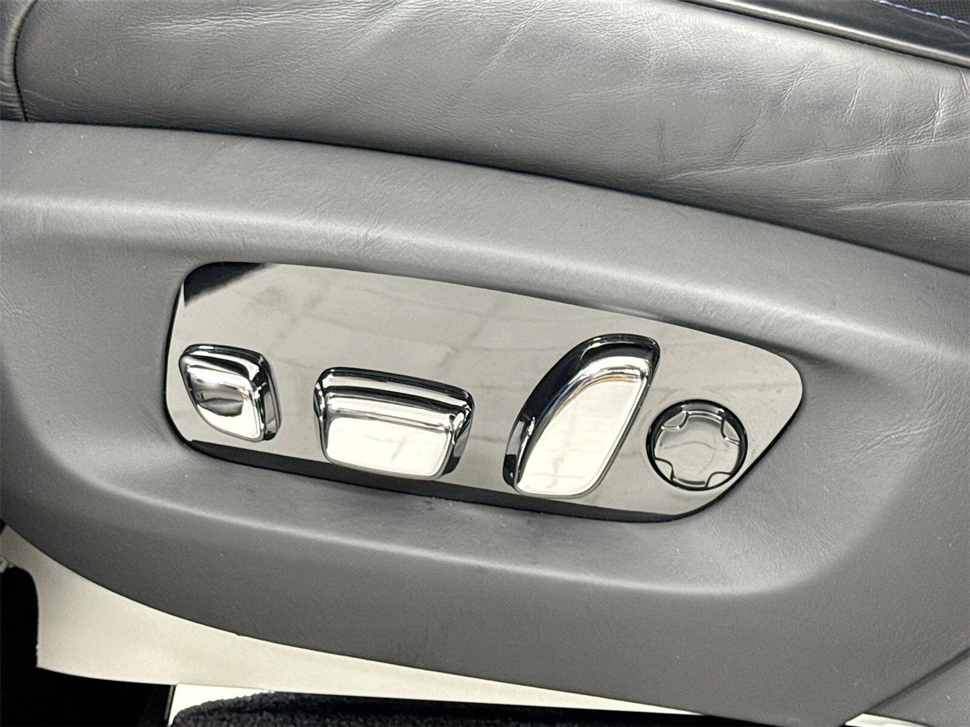 mph019_1366906715_4f3fec2f87a03231f30342b4273eacd0x_cb4e970835