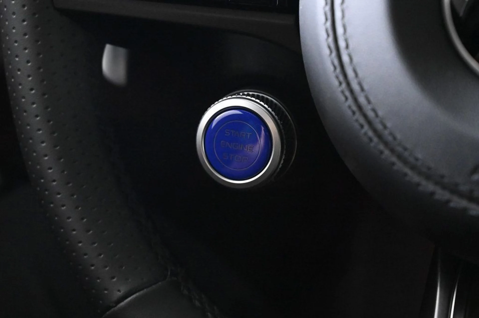 mph019_1374499532_new_2025_maserati_grecale_modenaawd_11350_22957974_19_1024_1a6083e4a0