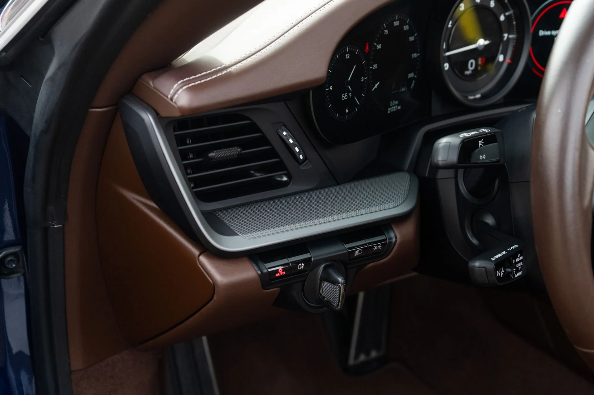 mph019_1376056375_Used_2021_Porsche_911_Carrera_S_1769812608_f5d5959884