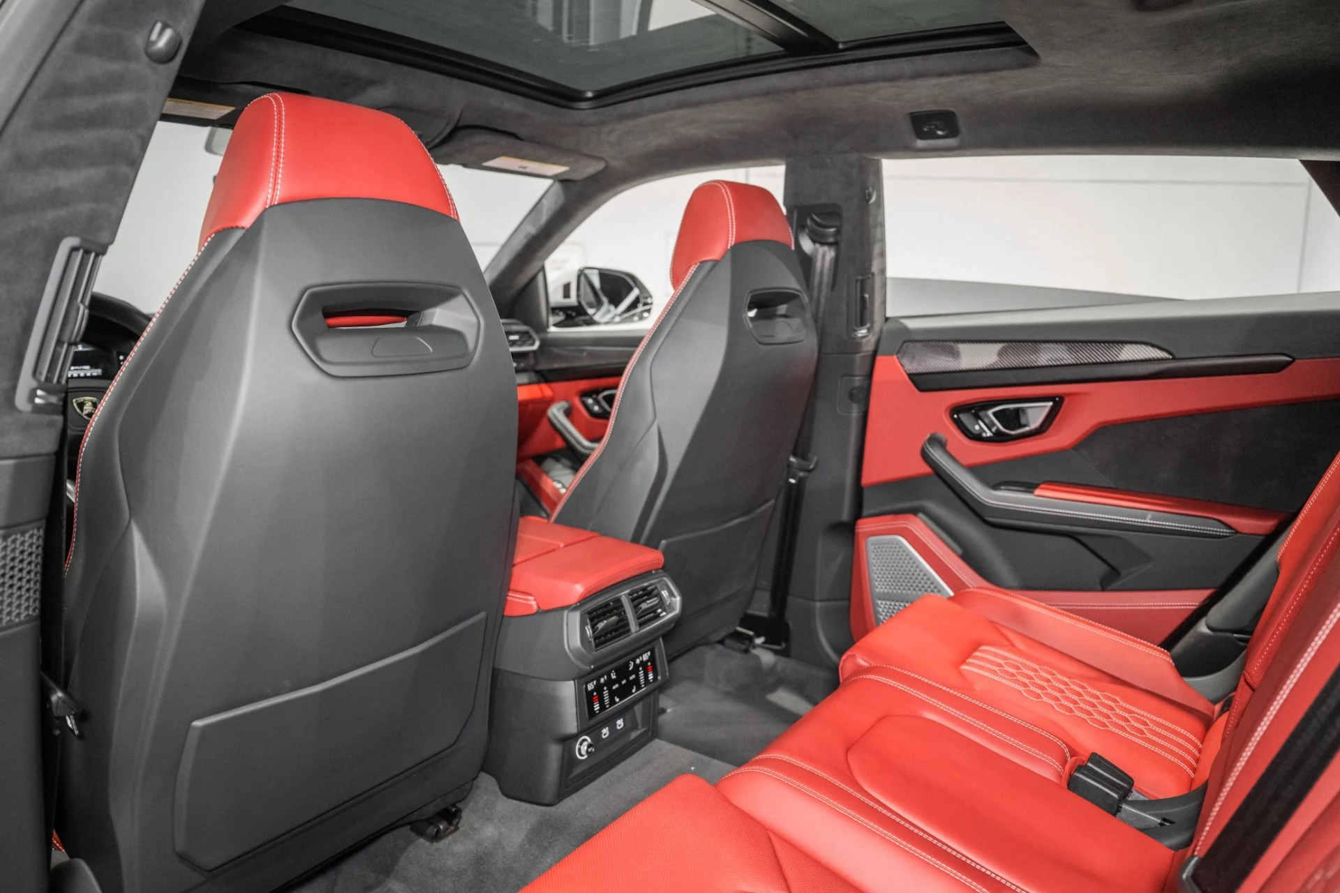 mph019_1376385523_Used_2024_Lamborghini_Urus_S_1773253311_bdaf6ff2d0