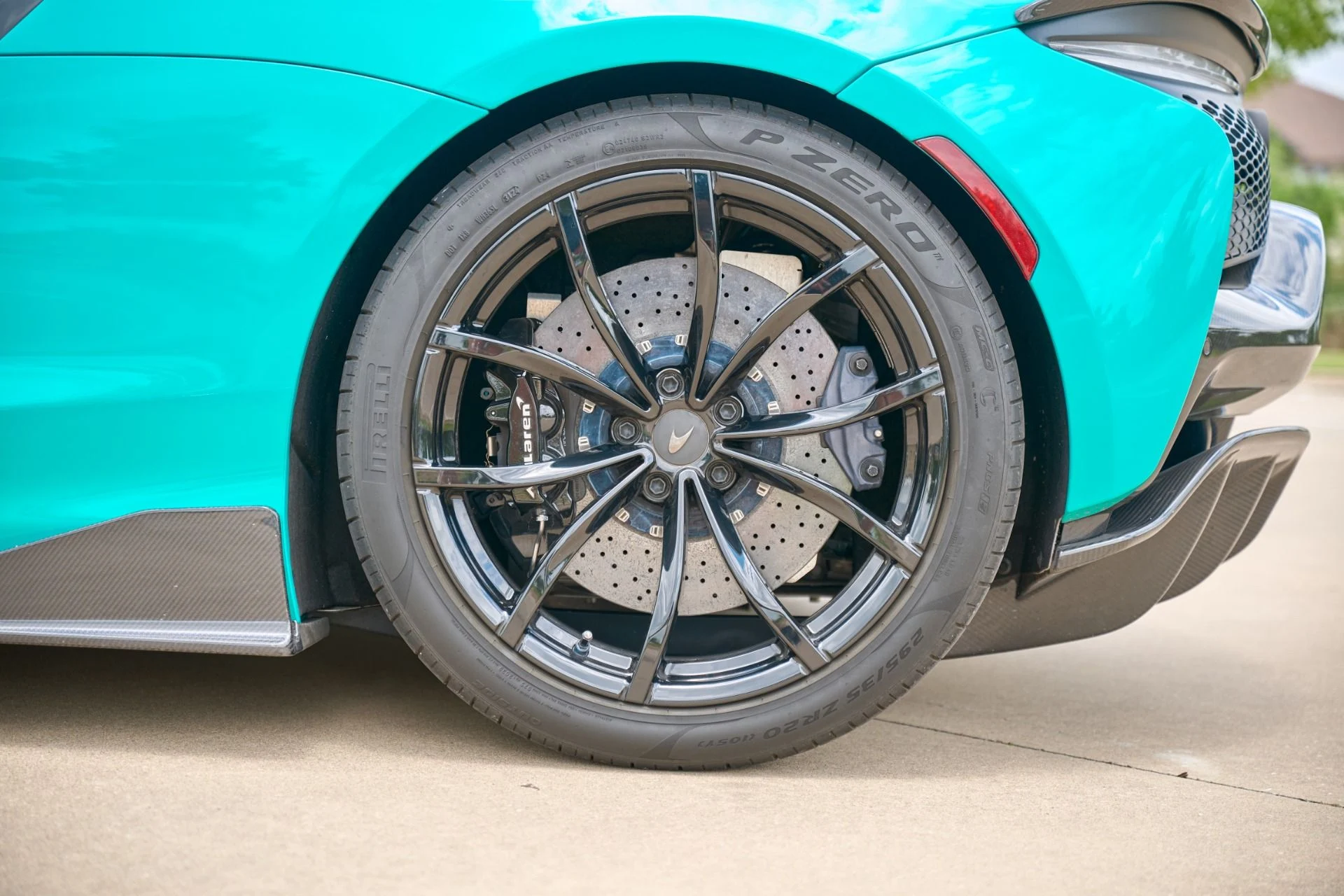mph019_1377891413_Used_2025_Mc_Laren_Artura_Spider_1779138981_0d460ad26c