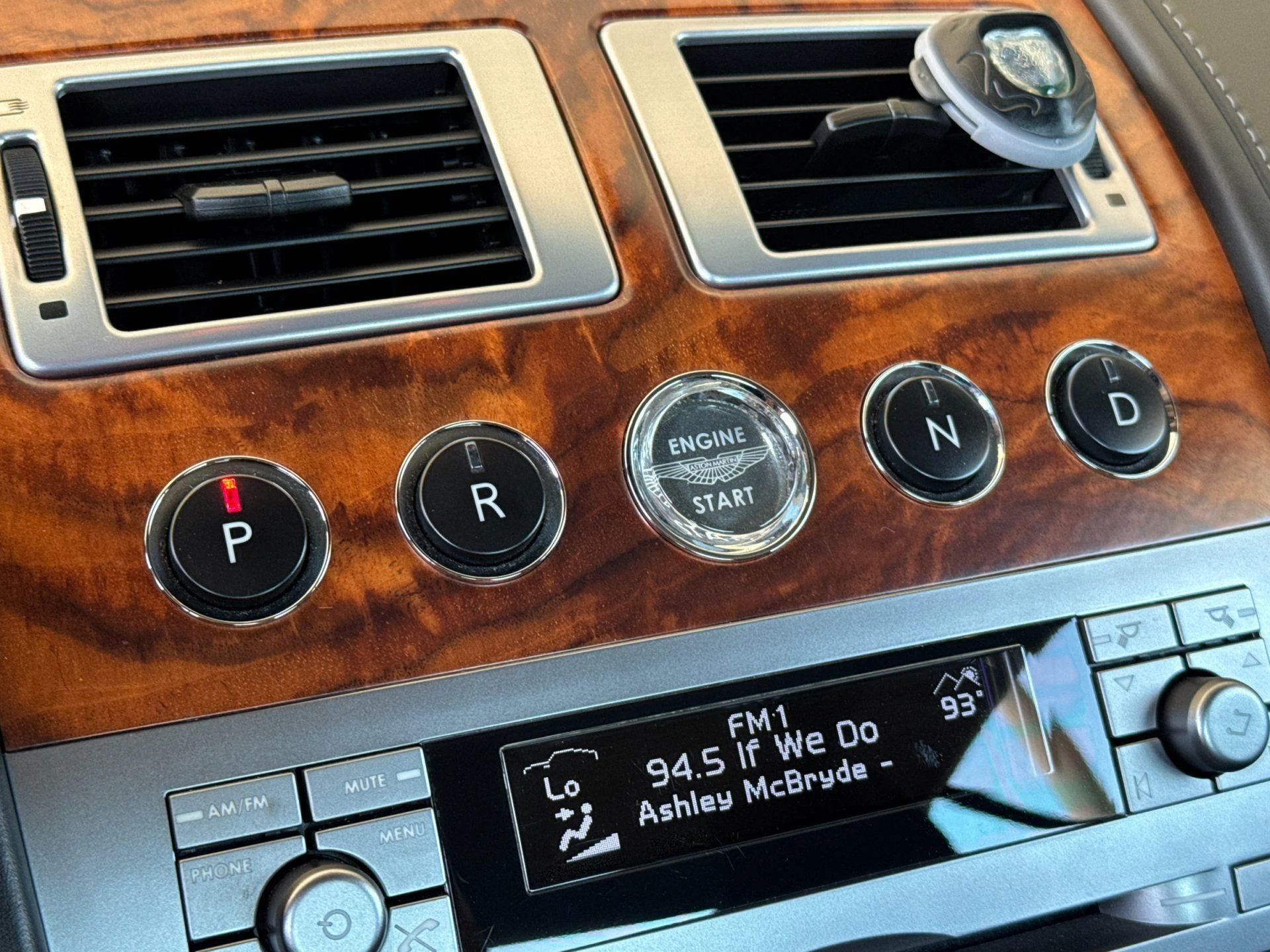 mph019_1397064169_Used_2007_Aston_Martin_DB_9_1786111331_e76990b83c