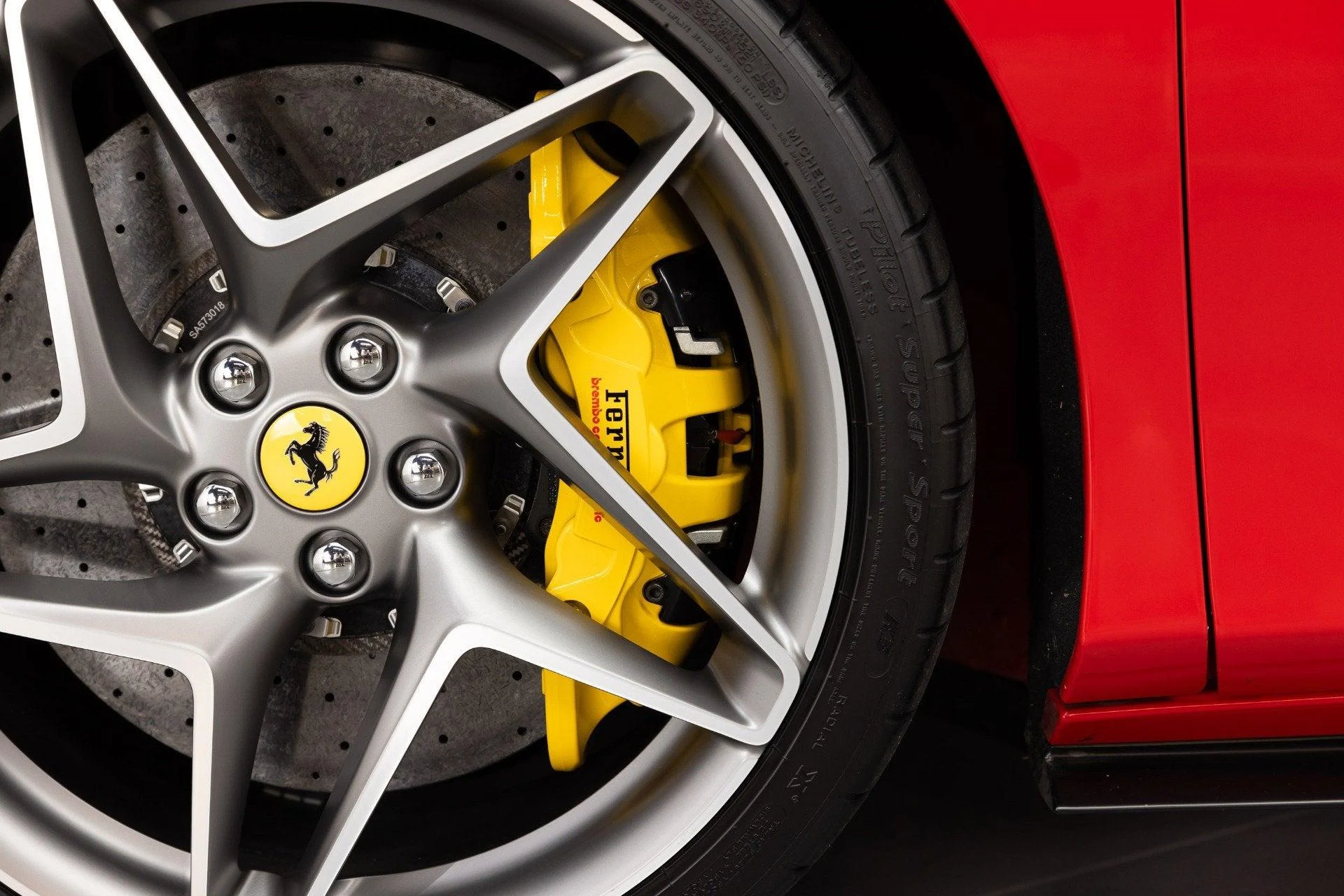 mph019_1399626713_Used_2021_Ferrari_F8_Spider_1788440814_1c03f2539c
