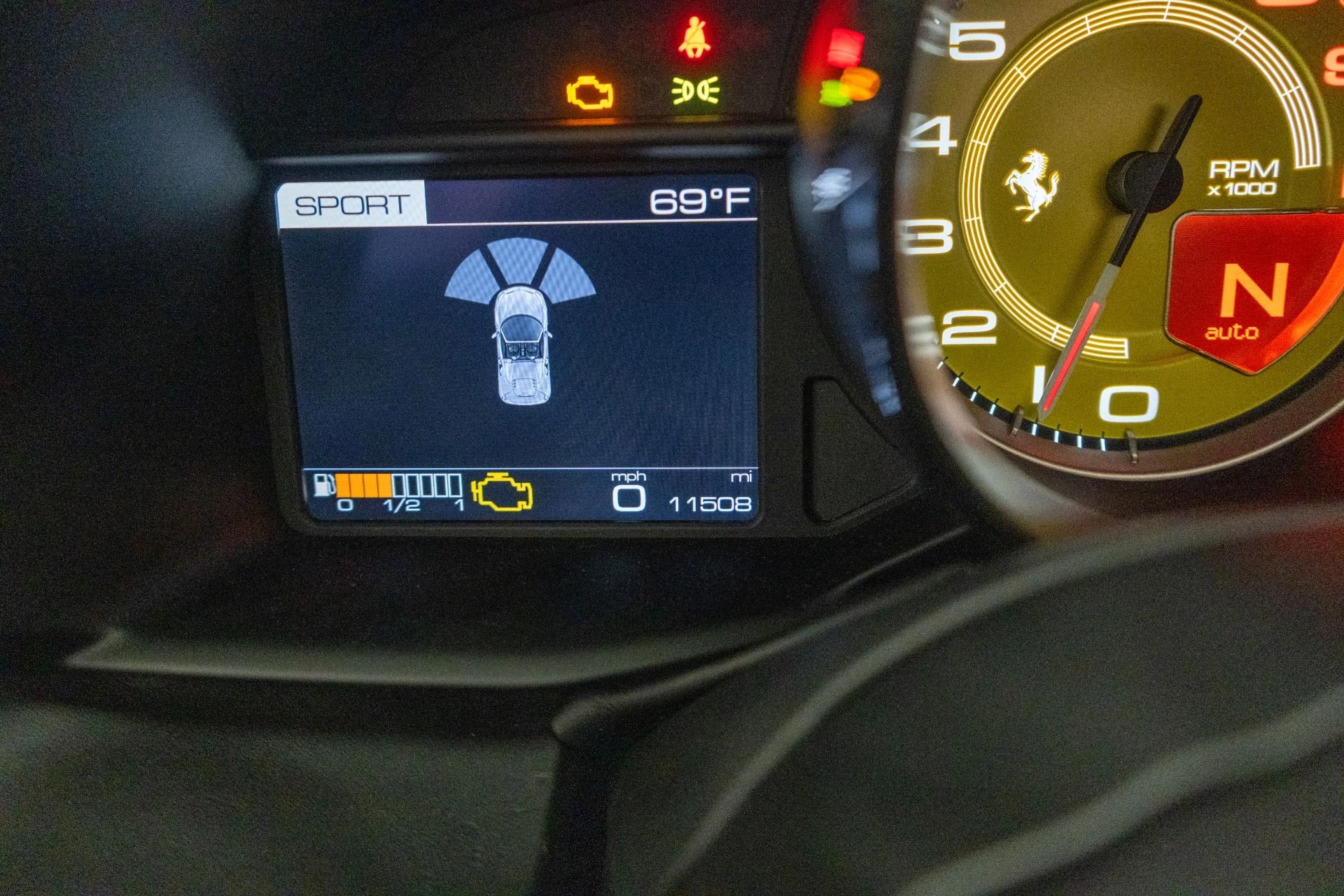 mph019_1402563494_Used_2017_Ferrari_488_Spider_1776892086_4657ad9830