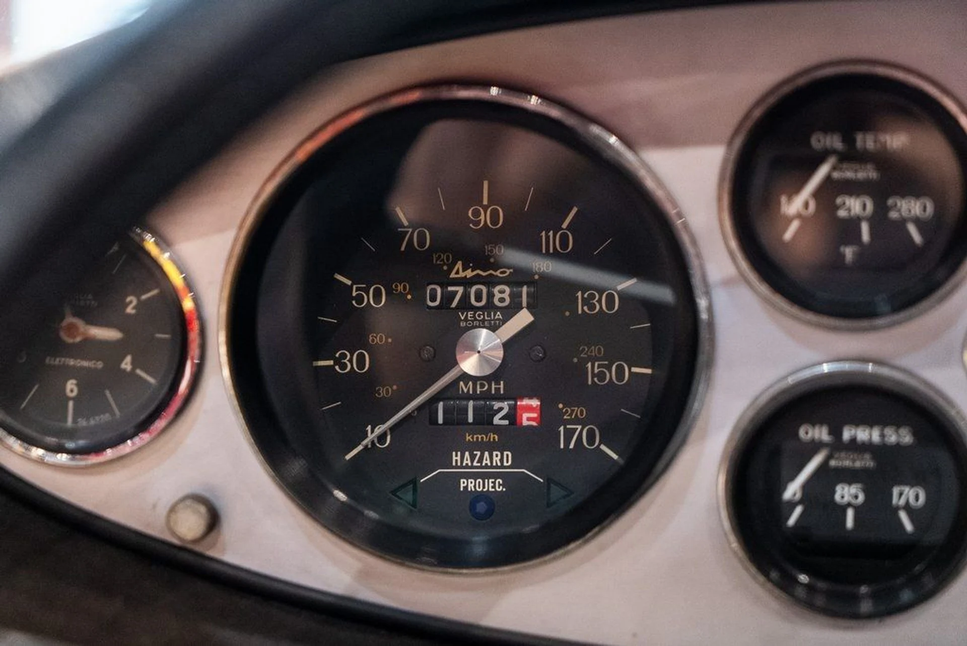 mph019_1409834505_82c29115297ada8e206b9847fdde41b0_4027d82e6b