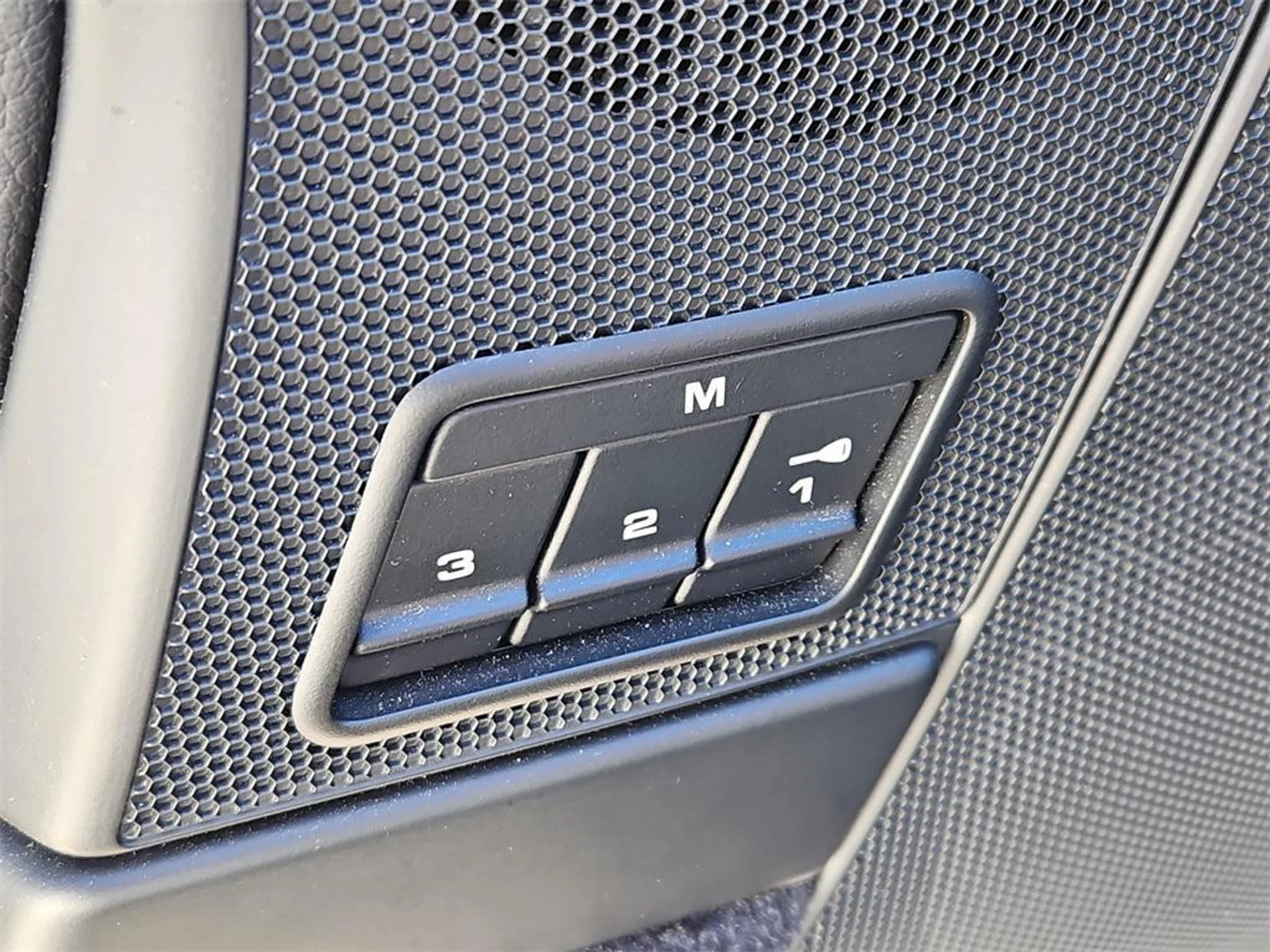 mph019_1411021830_0v_WT_Rp_A_Pc0x_Bhe2p_Cfcc_F4_F760_E_daae96b1b1