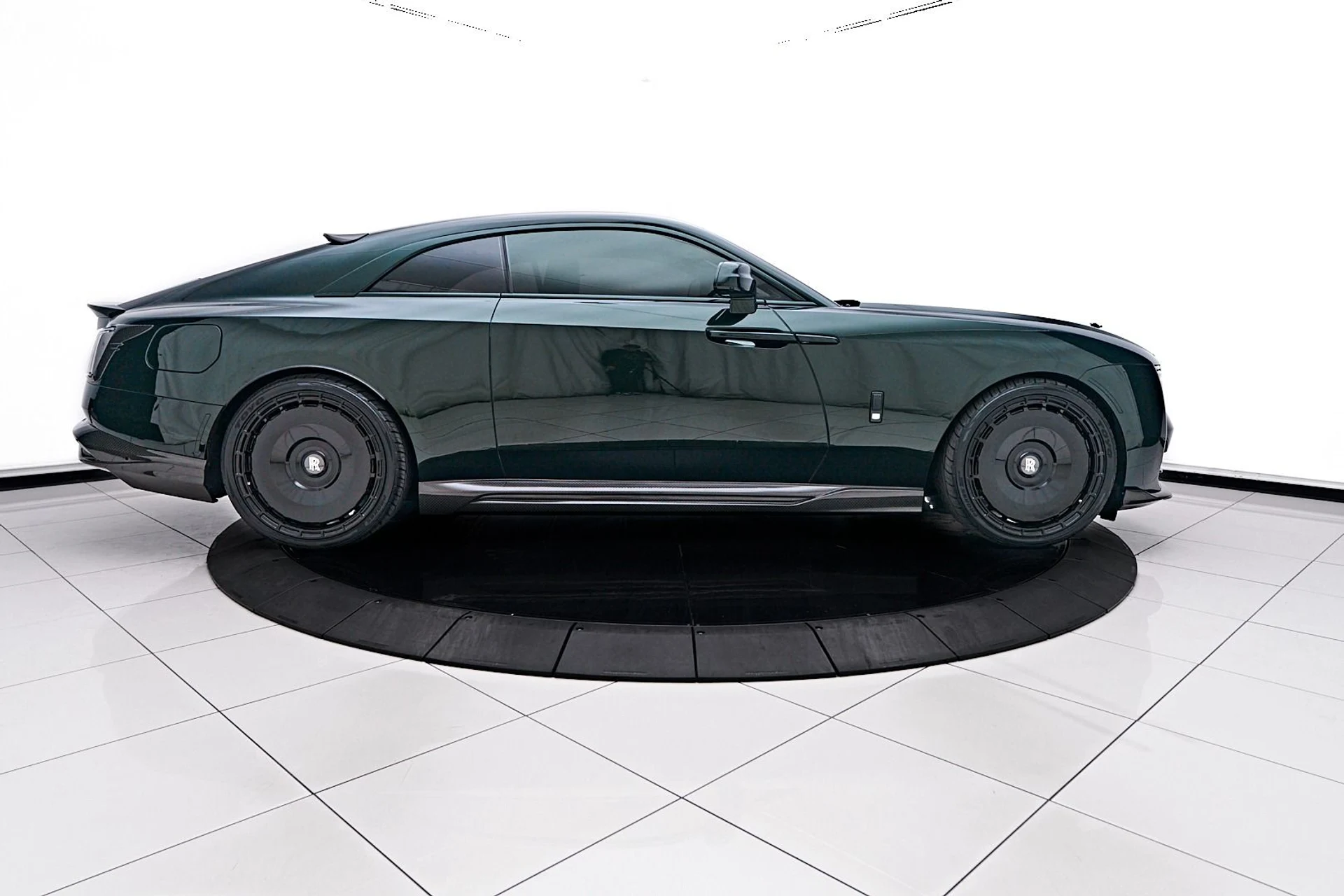mph019_1420207601_Used_2024_Rolls_Royce_Spectre_1741399260_22efe92e13