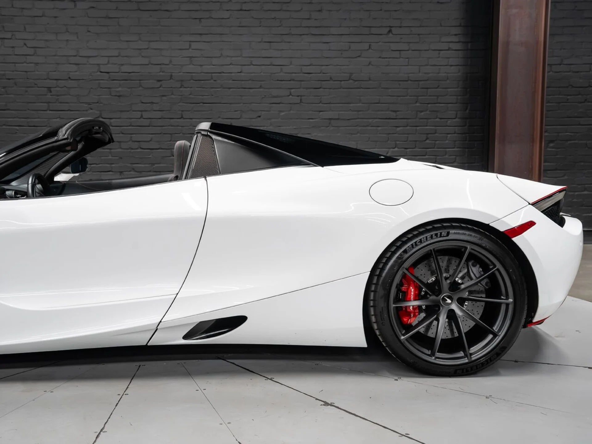 mph019_142126087_mclaren_720s_2019_b078ea283f