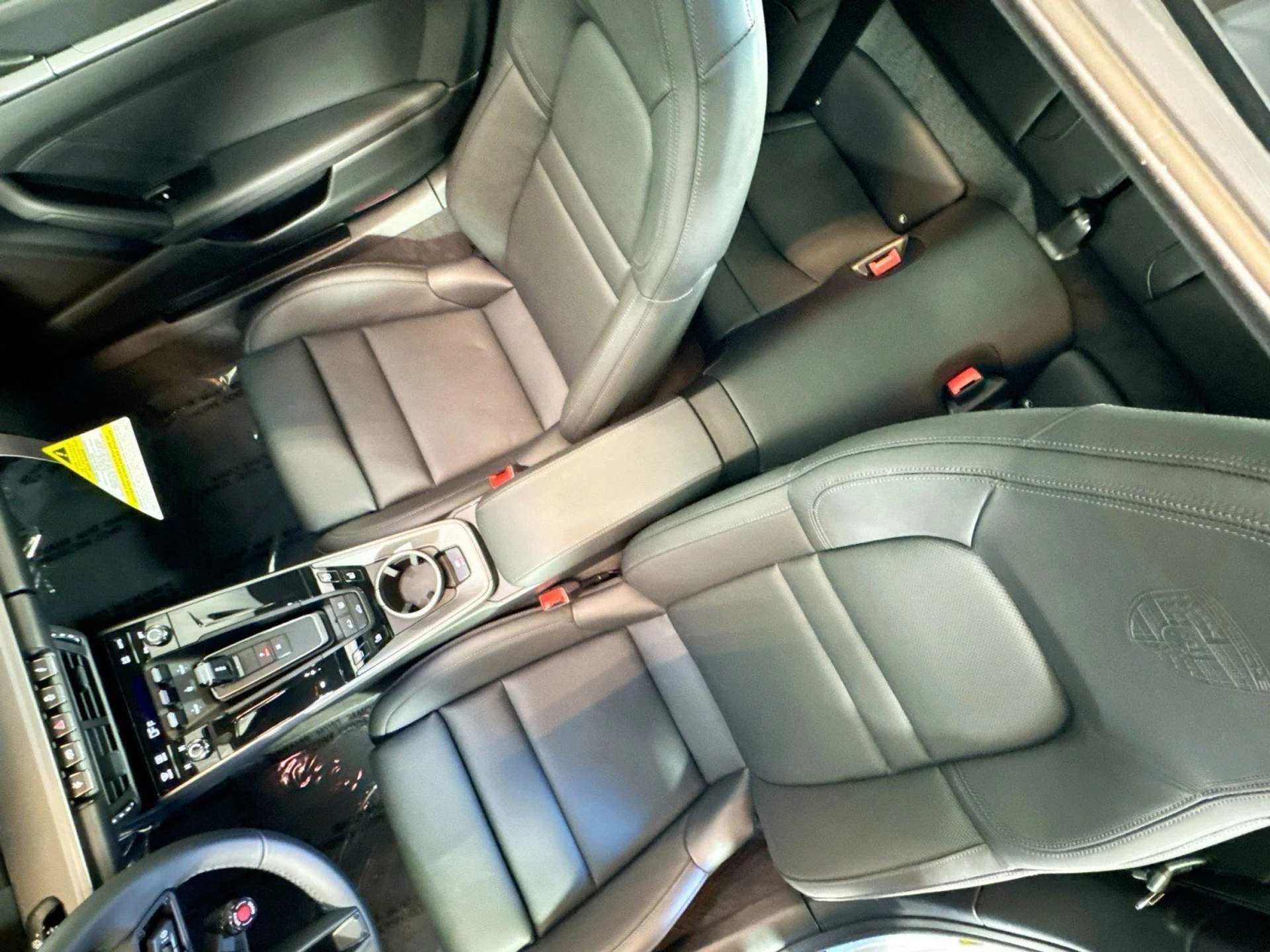 mph019_1440678236_fd64cef360a3104d8da8257025e03189_919d239a74