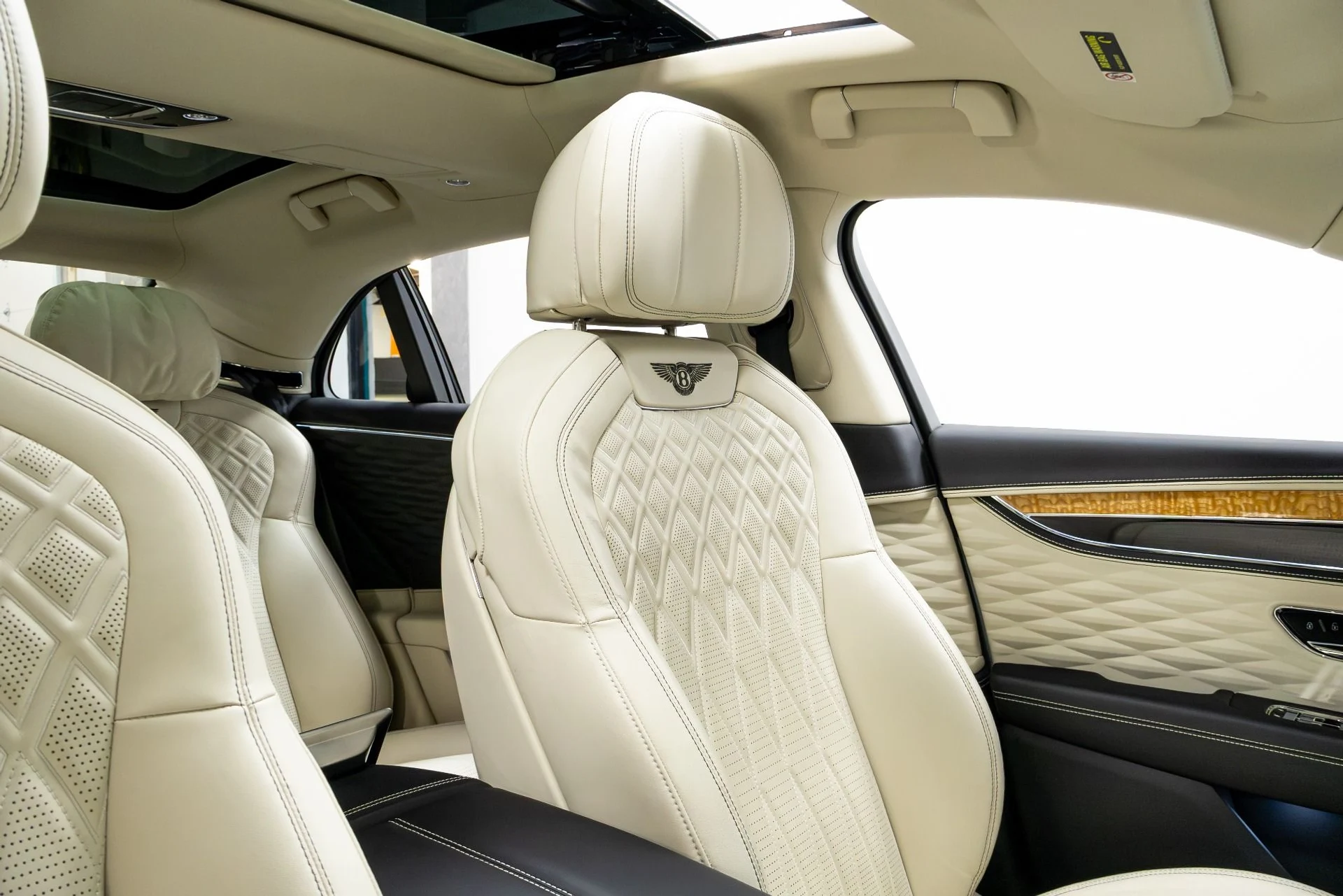 mph019_144439672_Used_2021_Bentley_Flying_Spur_W12_1772666284_ed9d6f18b2