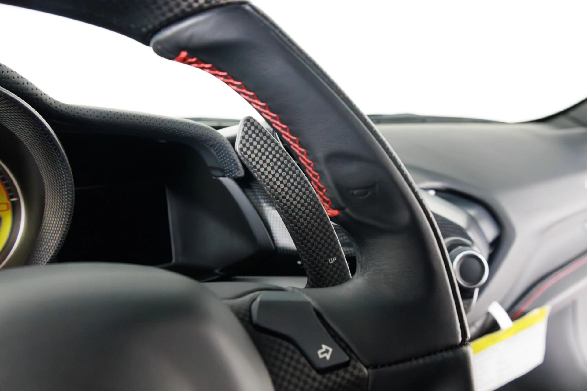 mph019_1448603488_Used_2019_Ferrari_488_Pista_1780072971_fea08f32e6