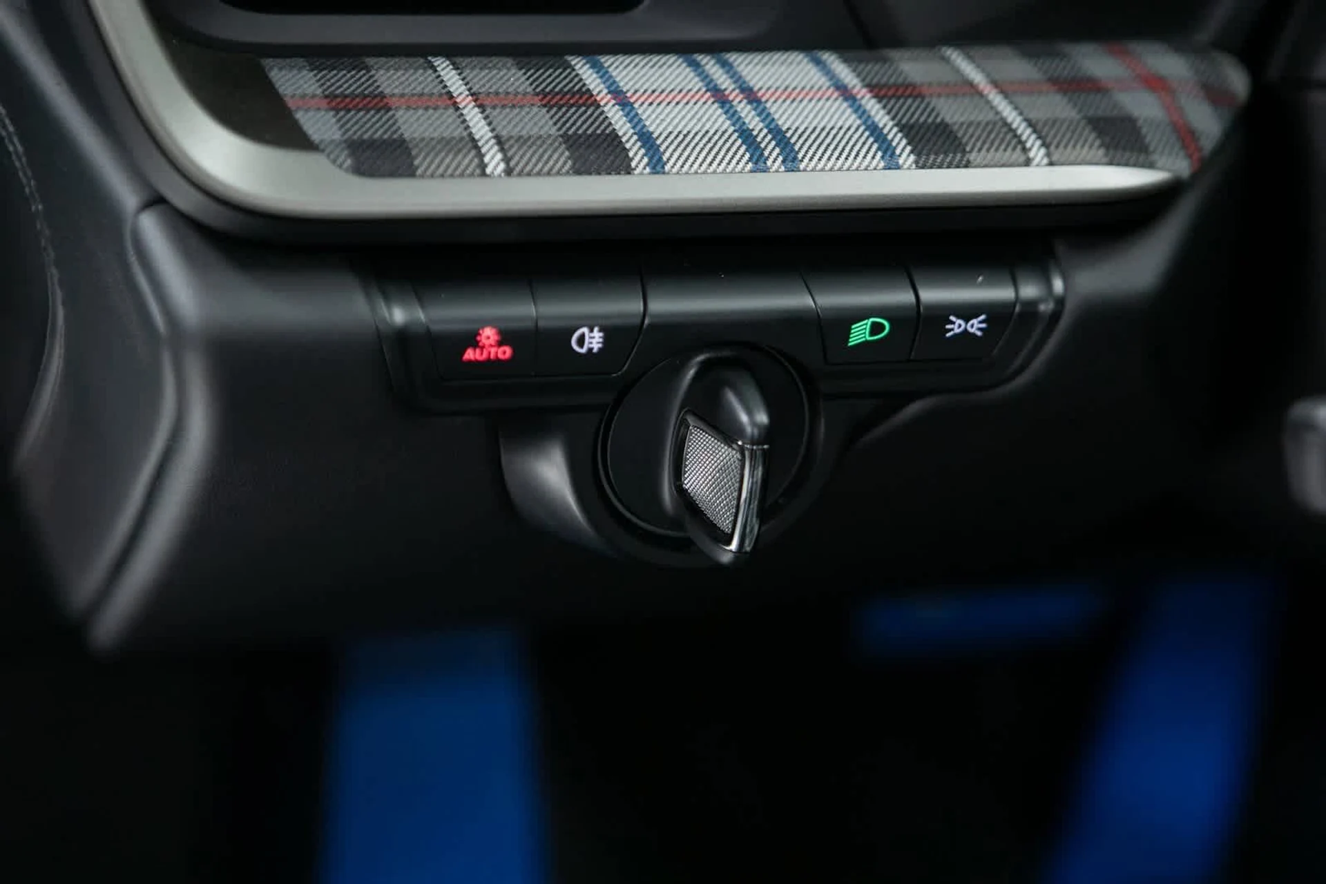 mph019_1461473261_16bee31cf389726b9a6ba4bfedc02dd4x_32c98f58c4