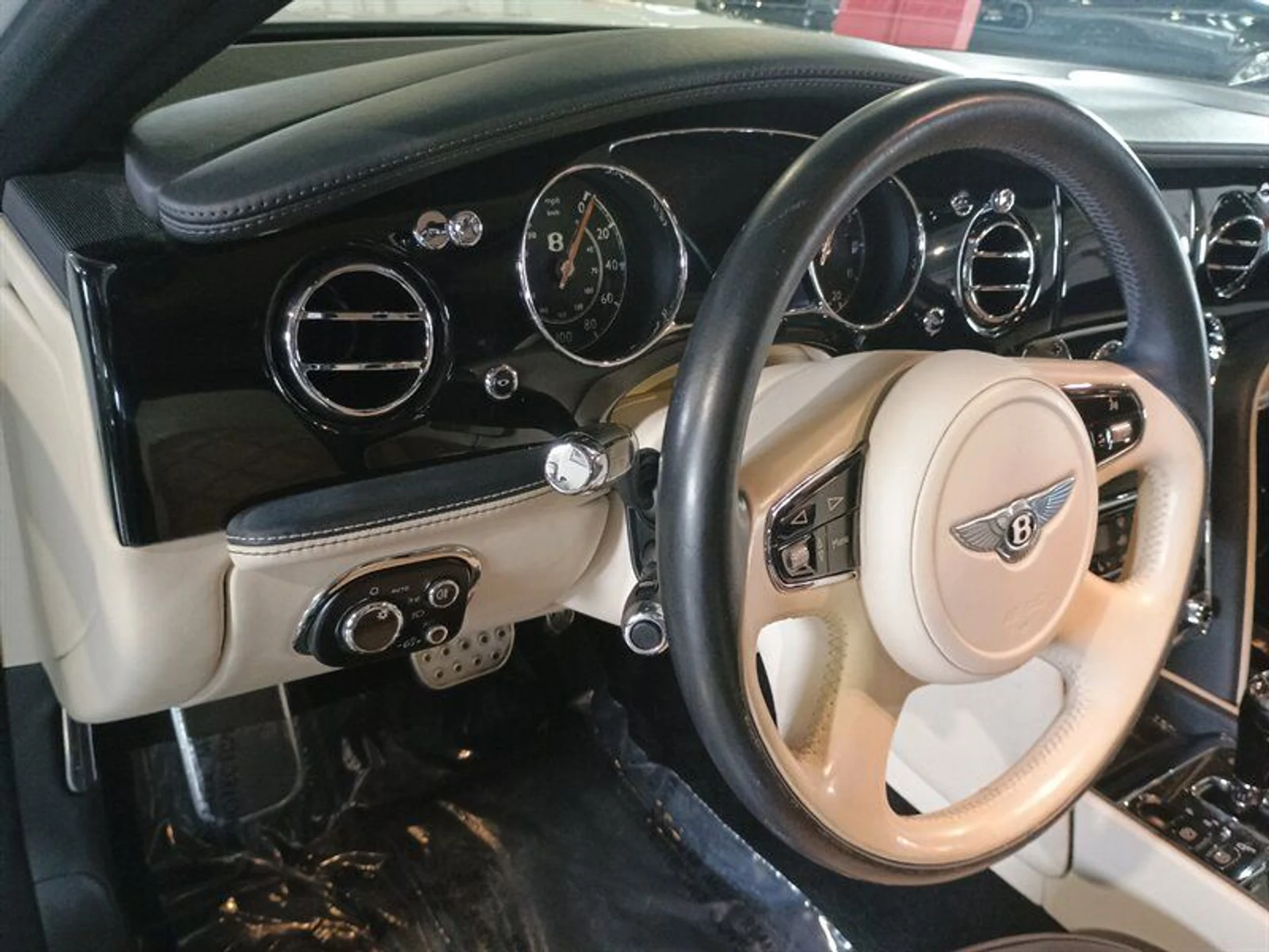 mph019_1461703669_c1616f4df3_800_c8abb1733c