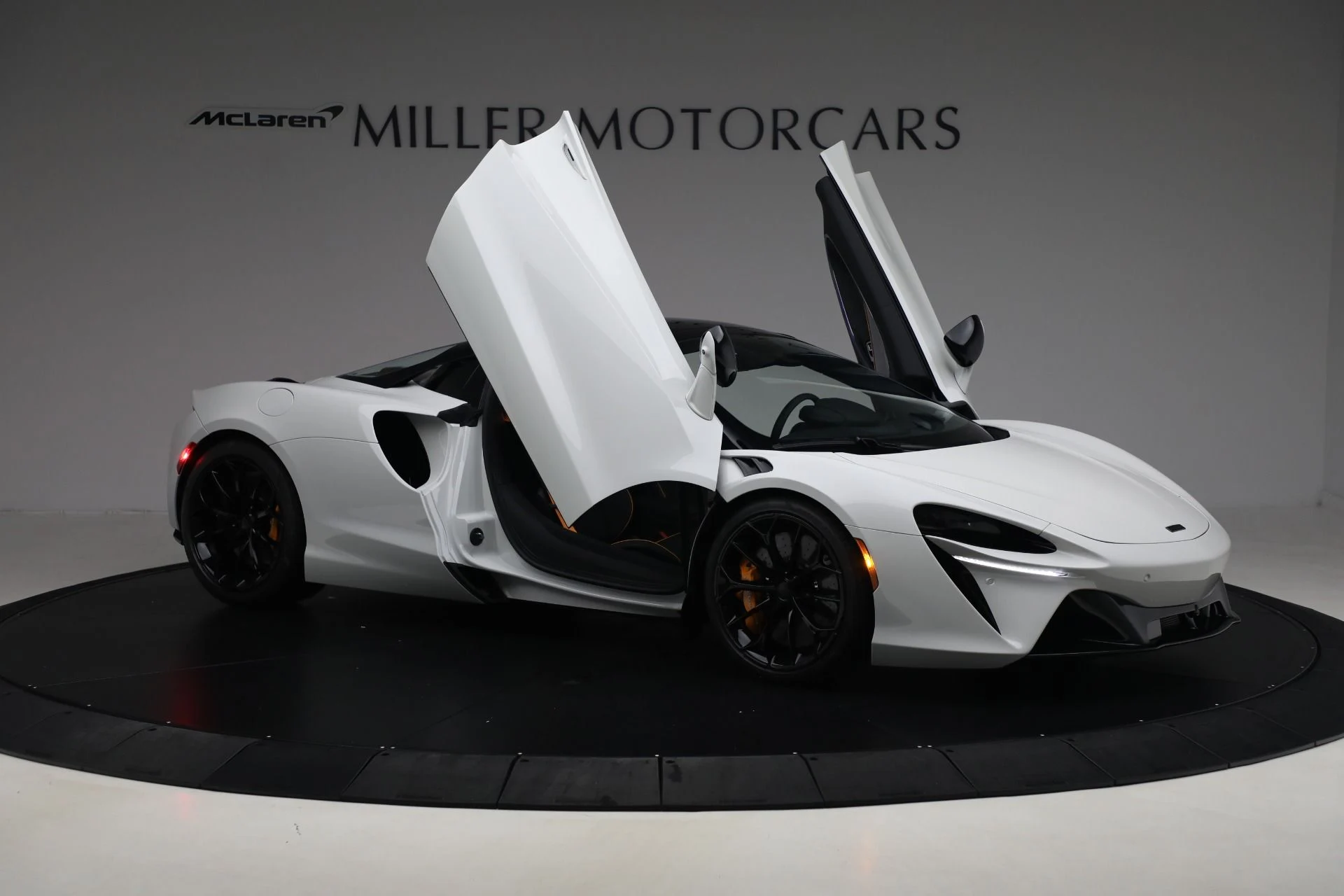 mph019_1462756130_New_2026_Mc_Laren_Artura_Spider_Tech_Lux_297cf01643