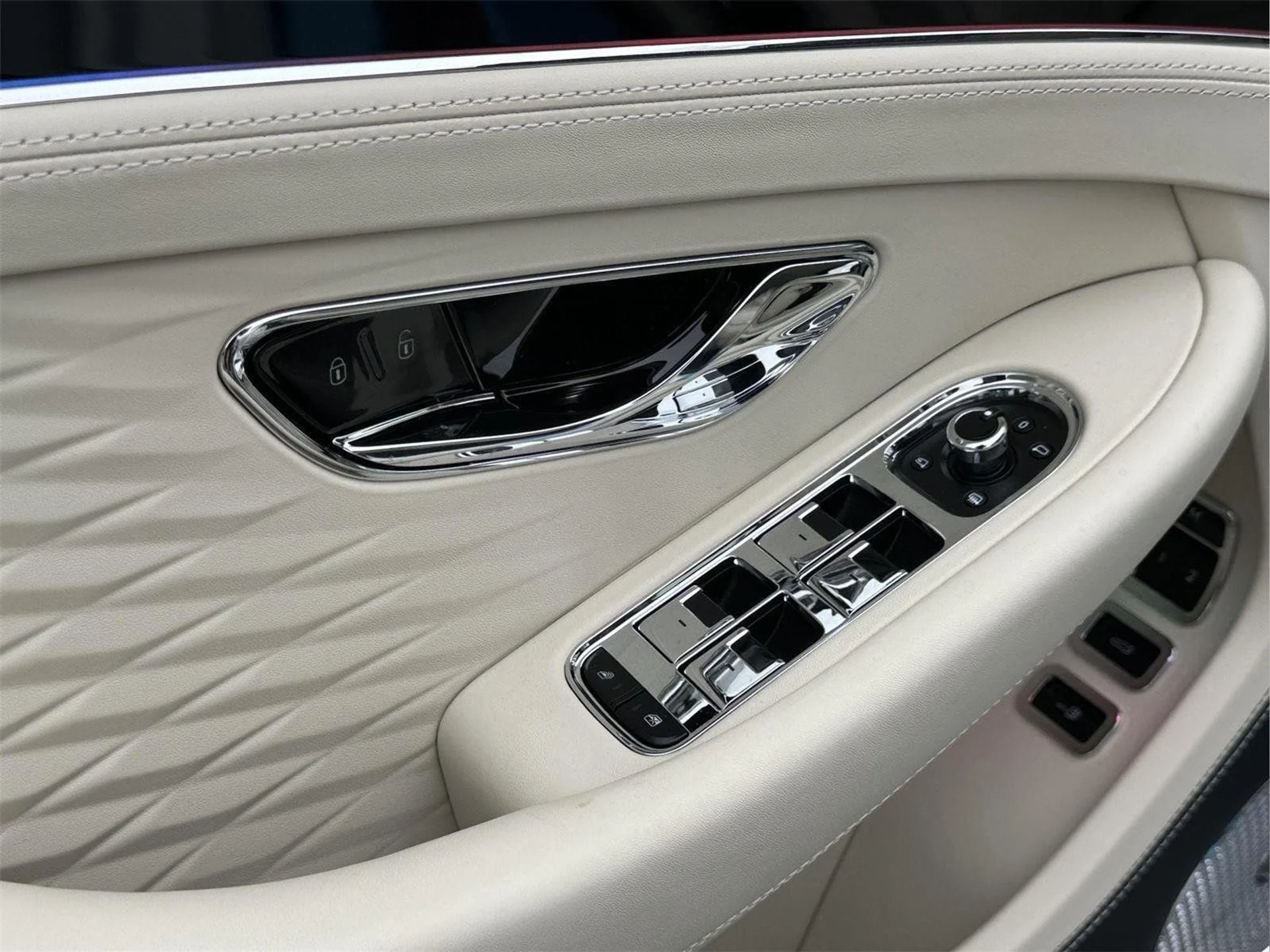 mph019_1464265453_1ca859782f834e62a52ef0056e28ab9e_f79bfcbd56