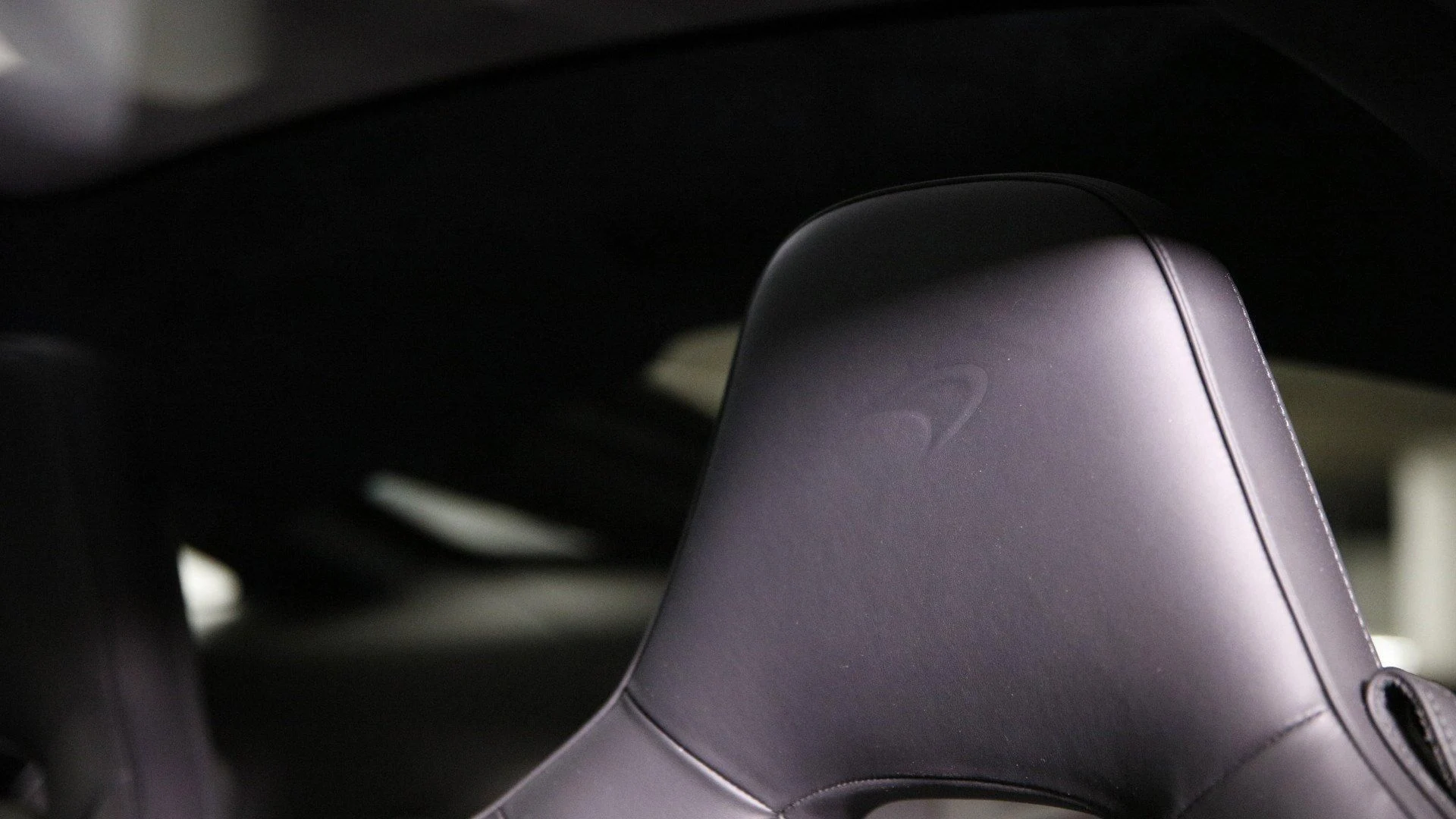 mph019_1475650791_Used_2023_Mc_Laren_GT_1698837826_b675a00817