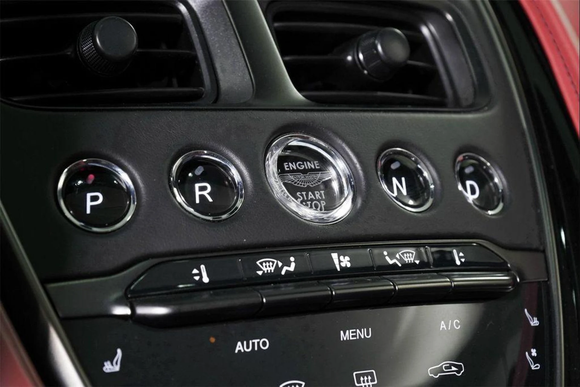 mph019_1477645890_B_Km83l_mwk_WB_1_Uw_Lhay_K3d_YLM_Qc_68940408f2