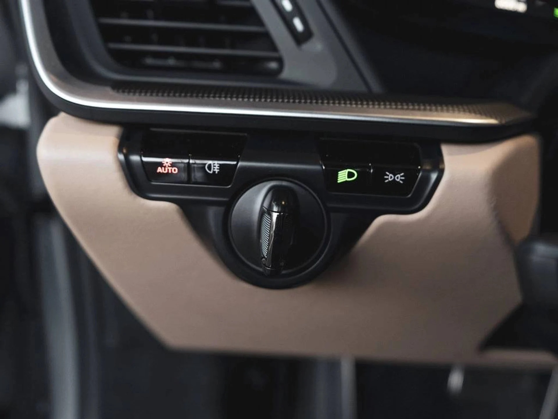 mph019_1477914803_1280_ab305b7f15