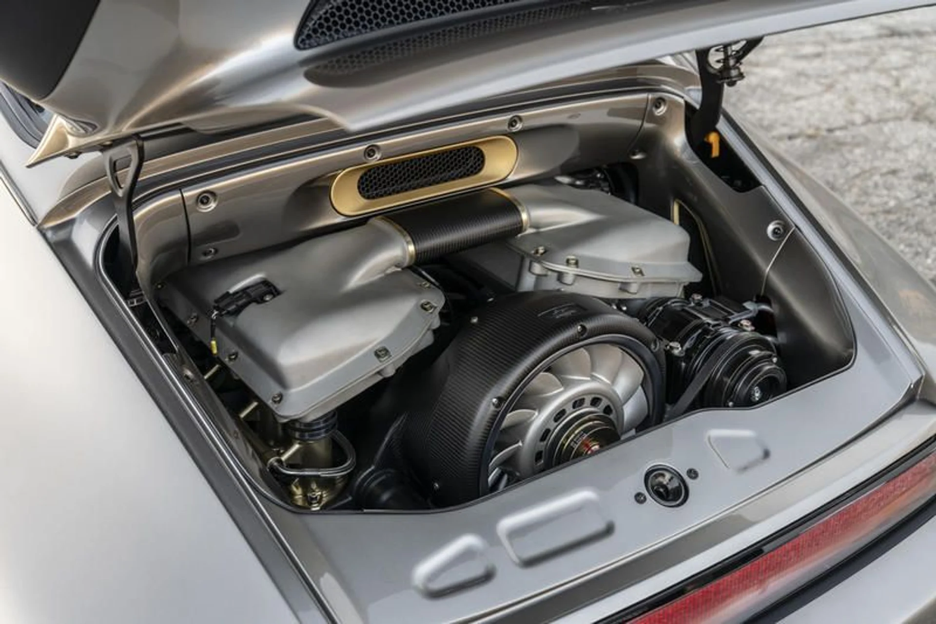 mph019_1498371815_0092_F7_D4_6_C34_4231_8133_EB_8_C6_A26_AA_1_D_2221132ae6