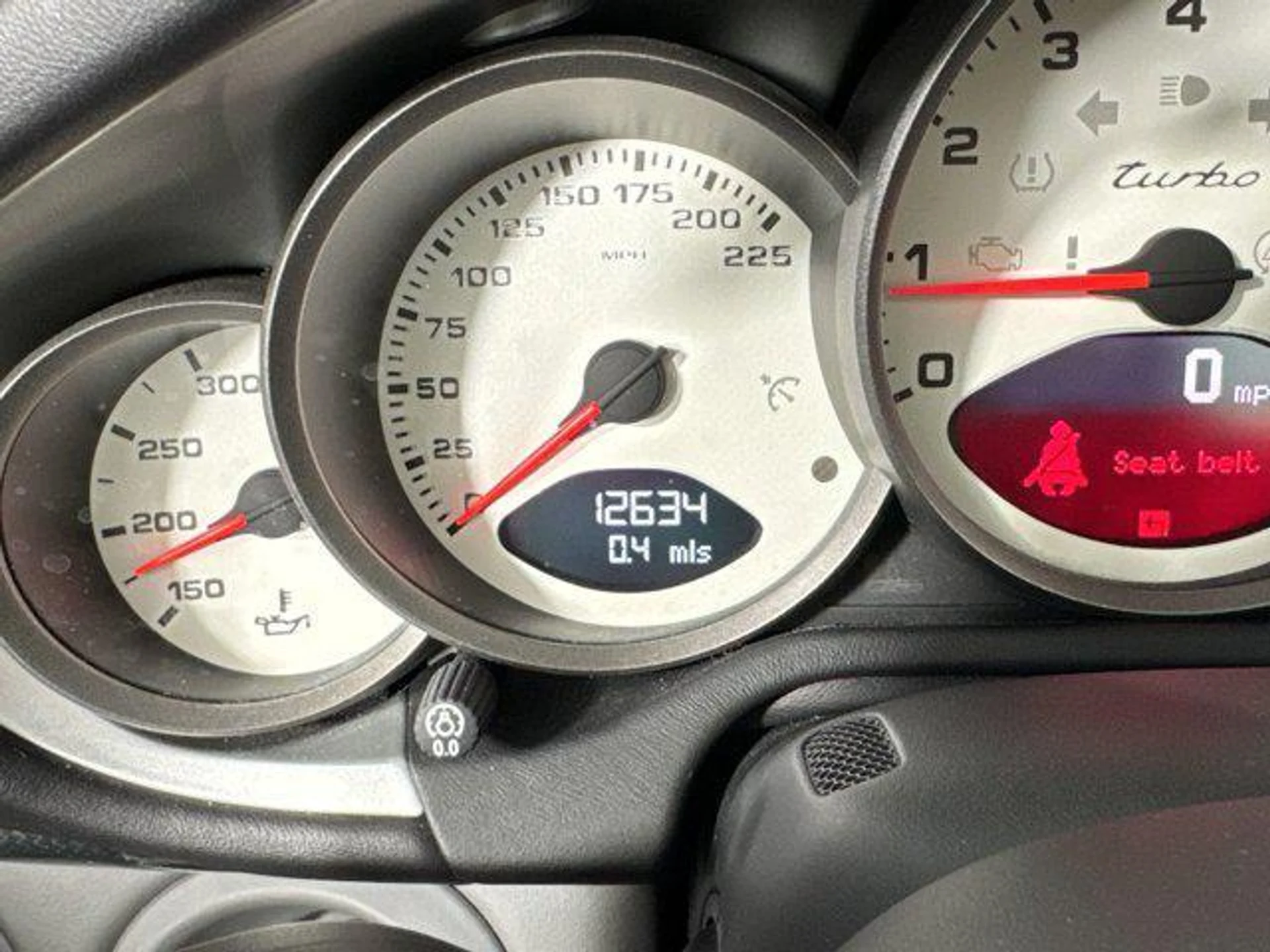 mph019_150679590_4_W_Tb5o_Otap_P4_PHFD_Bk_OZ_Mcw_q_Q_92d41ae0e4