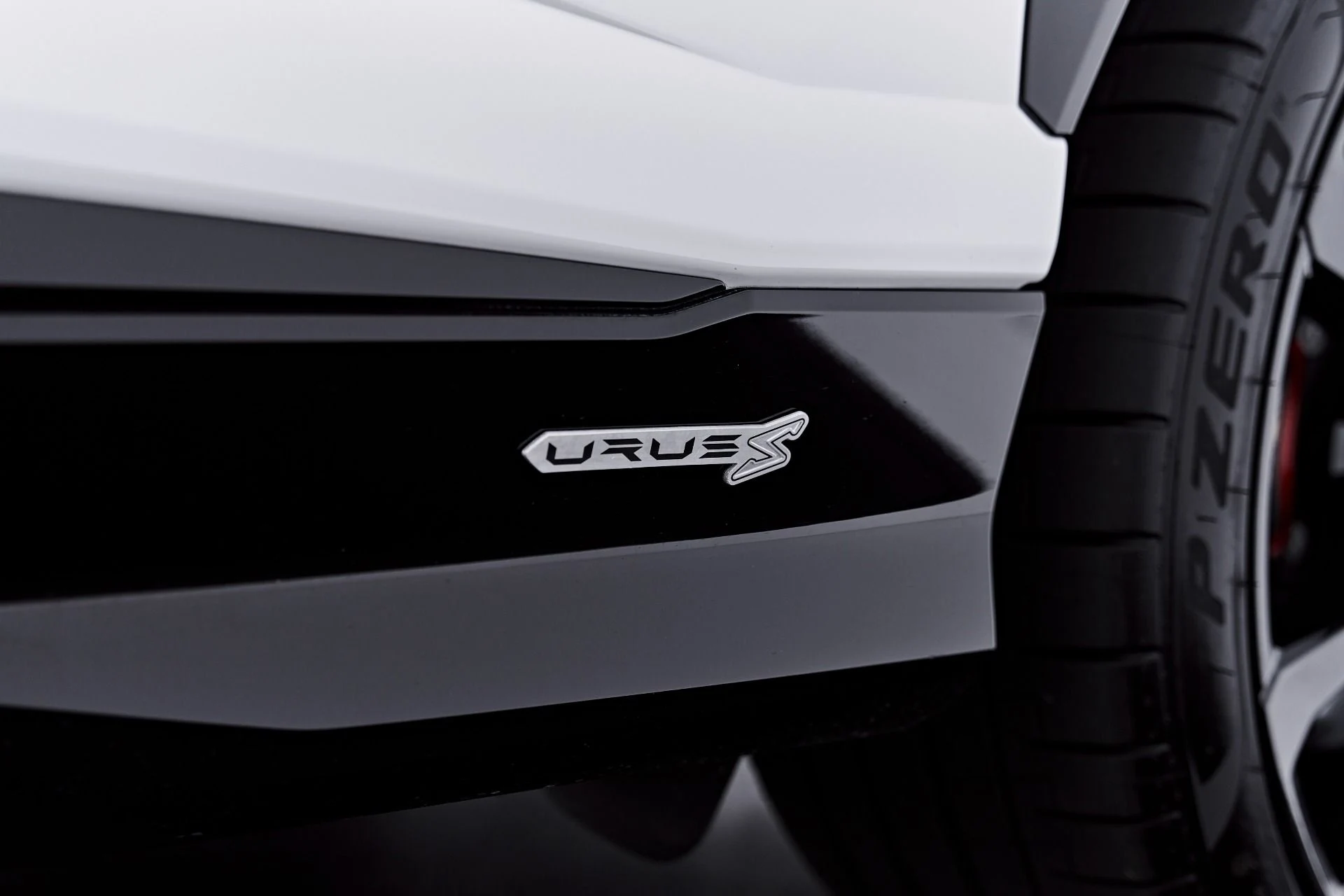 mph019_1509687110_Used_2023_Lamborghini_Urus_S_1784684436_c263756ea5
