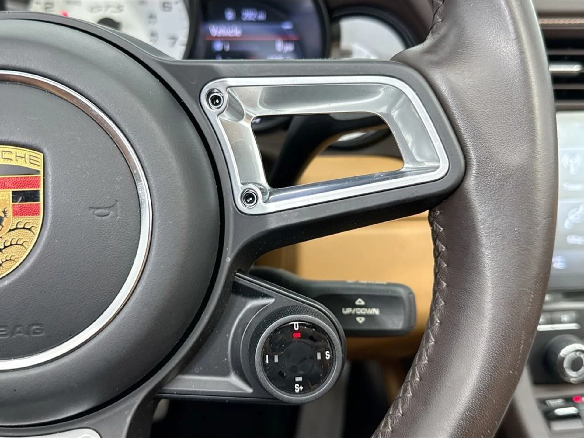 mph019_1510442414_used_2019_porsche_911_targa4s_8119_23031857_20_1024_2acd953c7d
