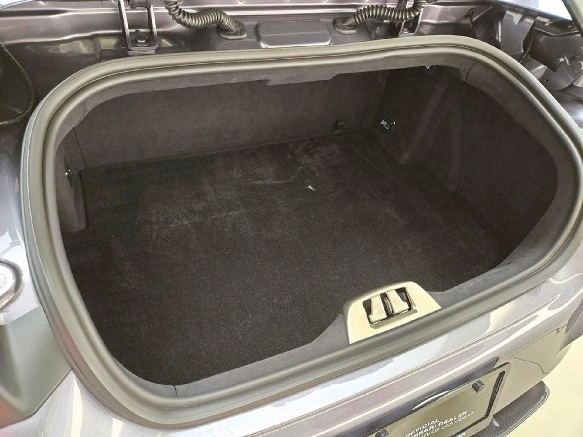 mph019_1513128231_Used_2022_Ferrari_812_GTS_1777383835_84427d2ec2