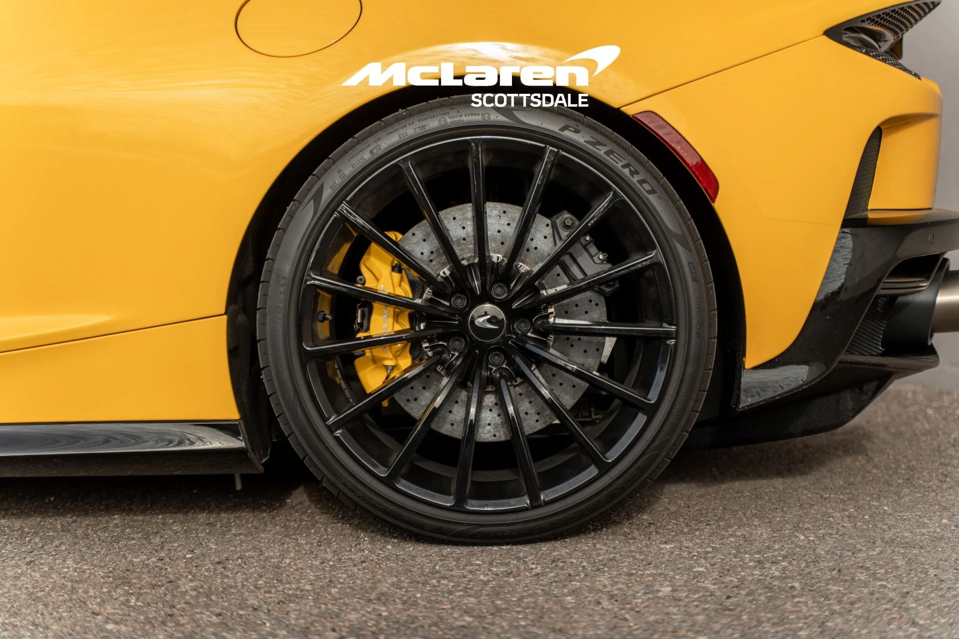 mph019_1513979901_Used_2023_MCLAREN_GT_1760768654_4d30e27505