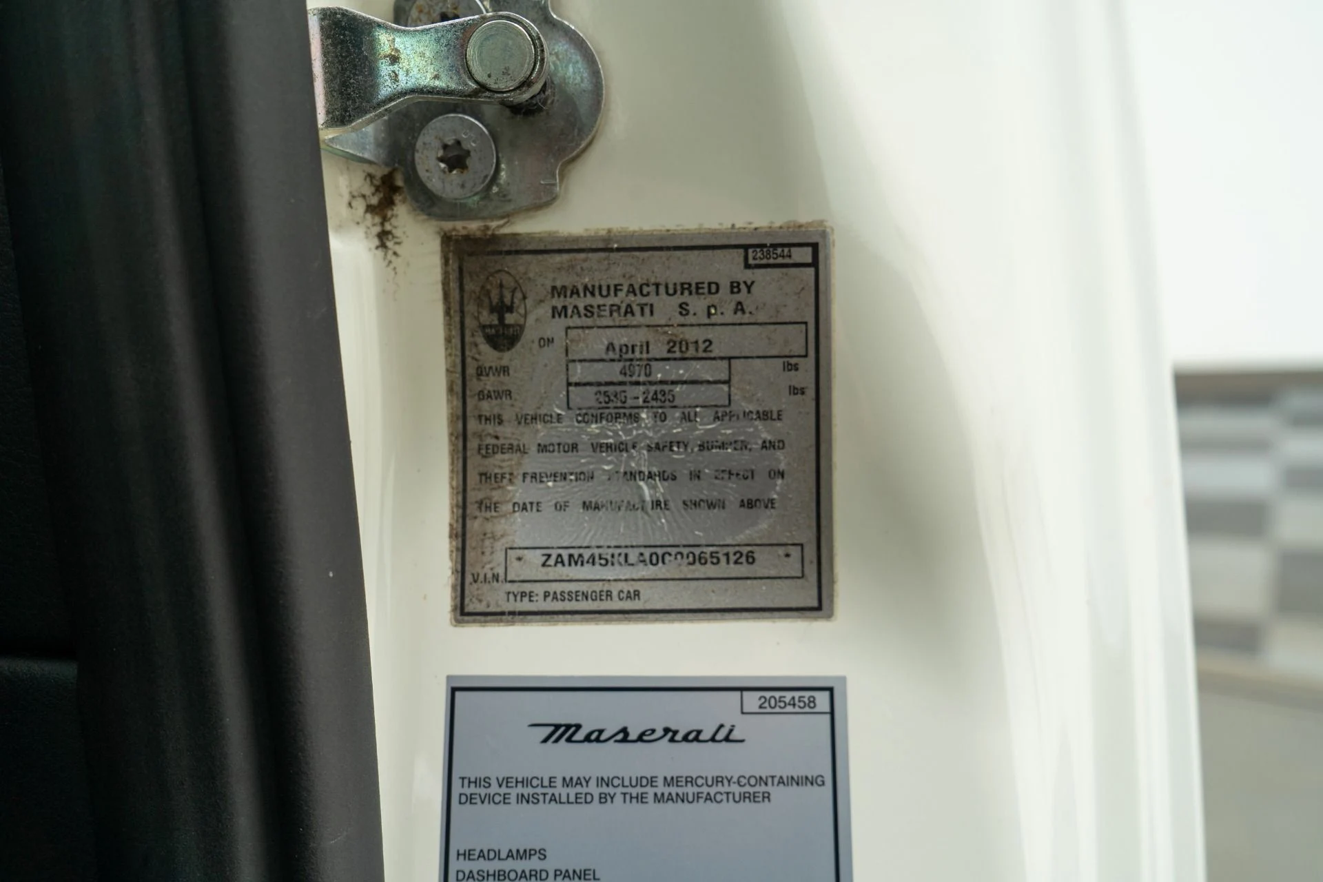 mph019_1520486362_Used_2012_Maserati_Gran_Turismo_S_1760125207_96b7edf0d4