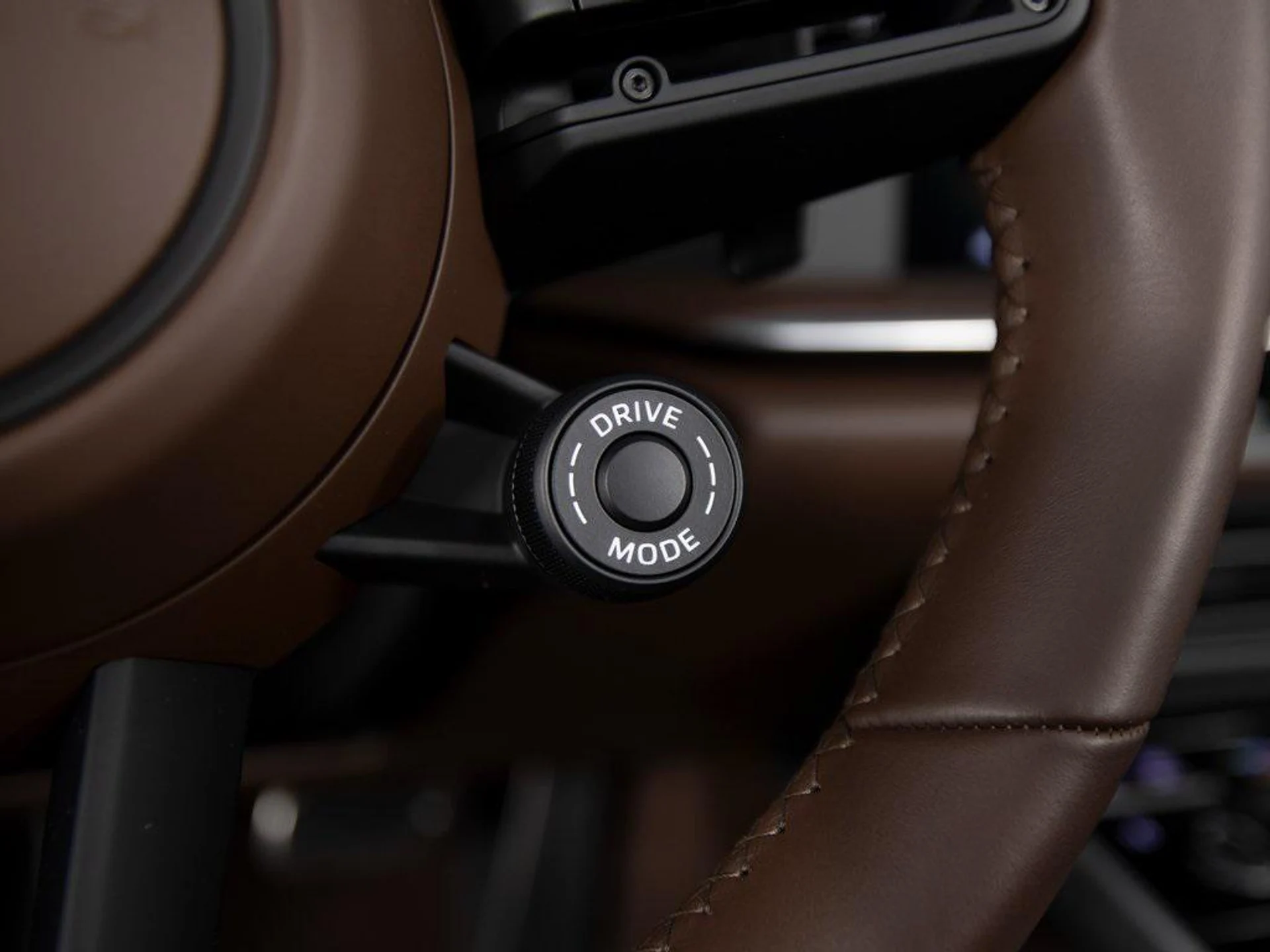 mph019_1521283881_Qu_O2uxlq13_FR_Svzqb_V70qyefzc_cd2bc2e621