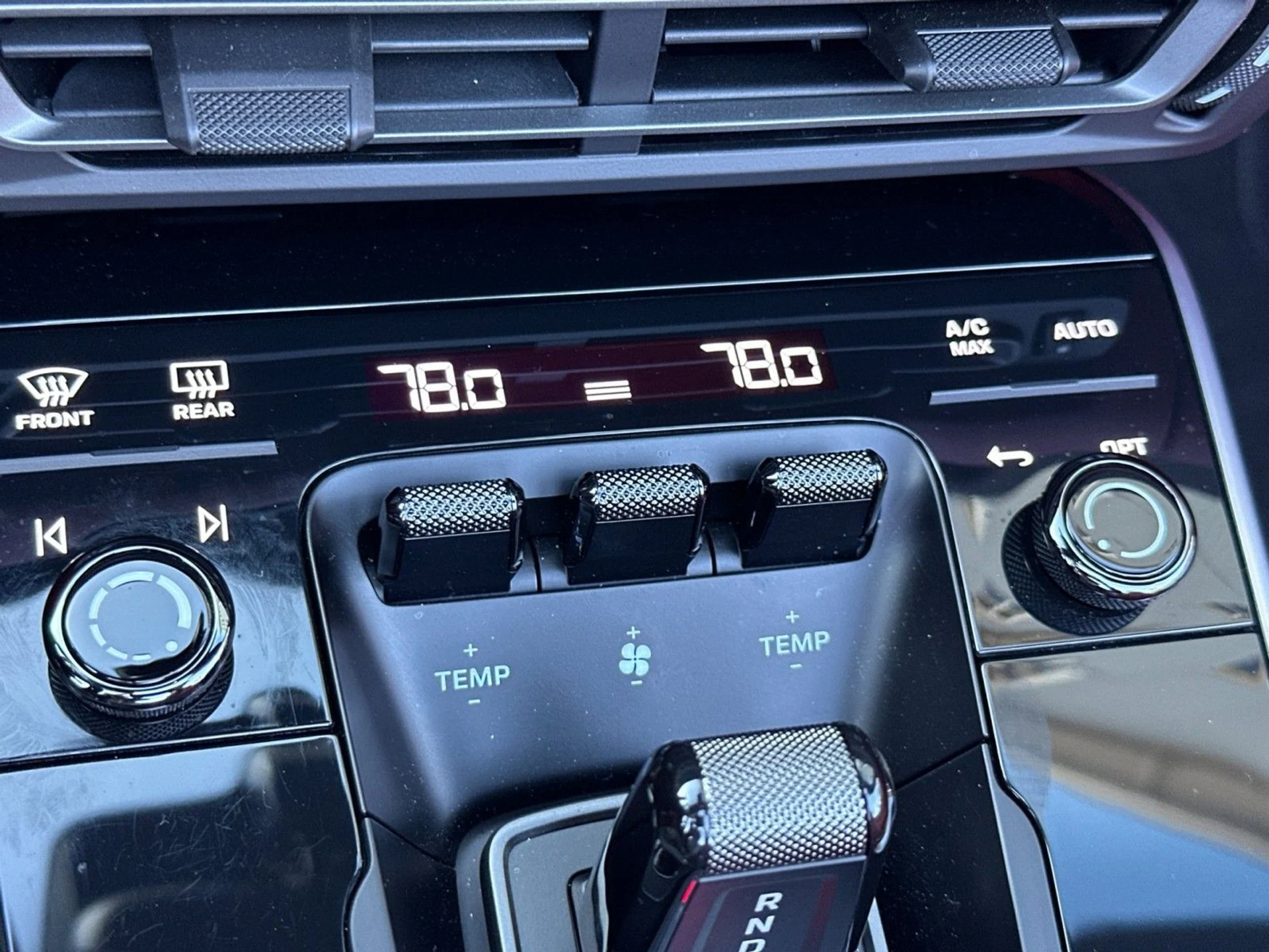 mph019_1522853950_5b36204451dca92dba3a41fa6b5125e7_64319e72f3