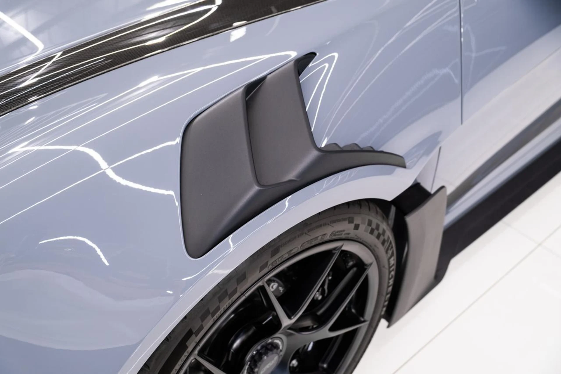 mph019_1524218784_dd2cfbf00c8f4726a5f10a151c642b54_a740327b22