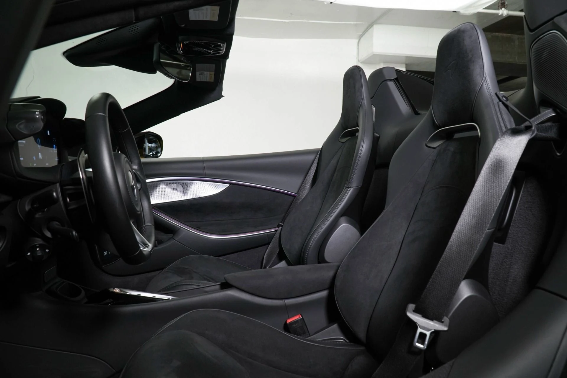 mph019_1524883506_Used_2025_Mc_Laren_Artura_1768807637_f6171c2d58