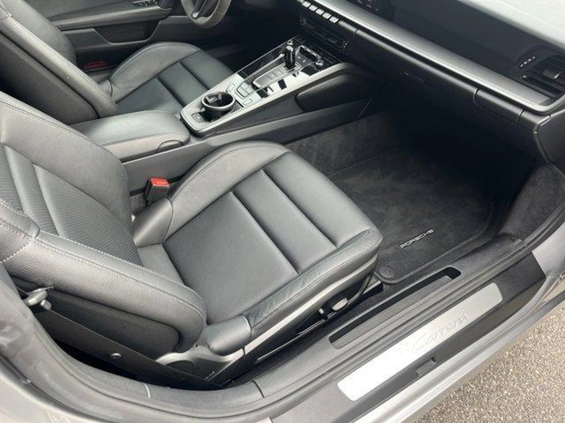 mph019_1527656555_N_7d_Lgz9pp_OCB_1n_E_Pwit6y_Z_Vn5_U_8361f1ef45