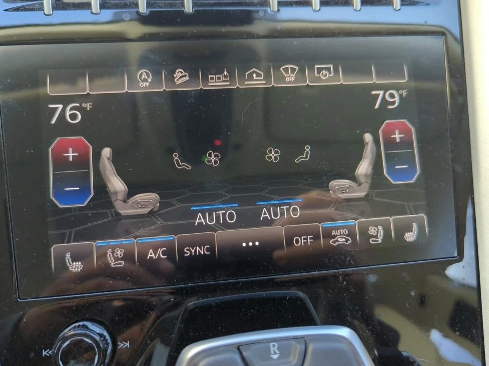 mph019_1527726241_a11a20b6e05d67af8f78fb893b8daa43x_ae19597447